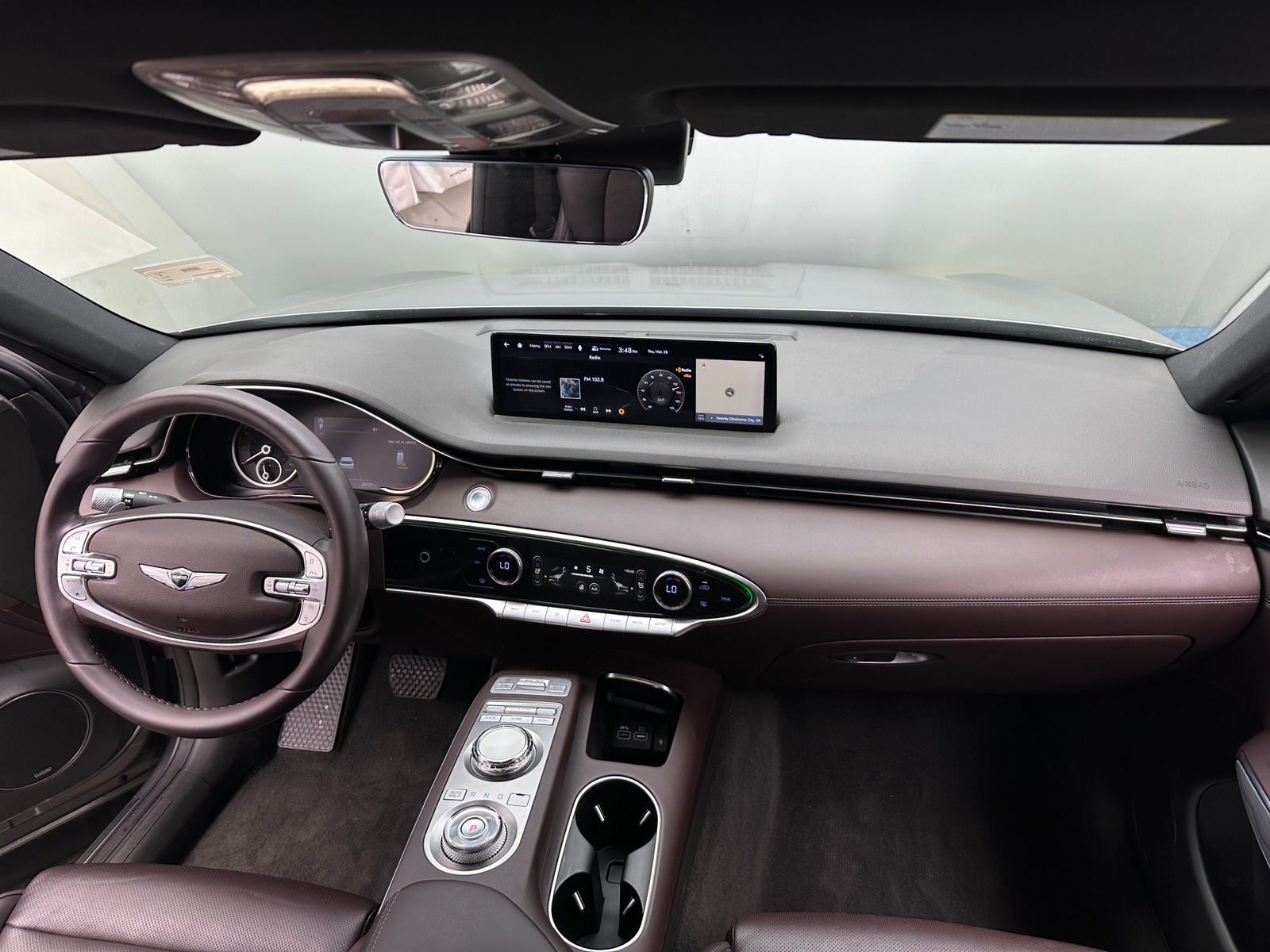 Thumbnail: 2022 Genesis GV70 - 2