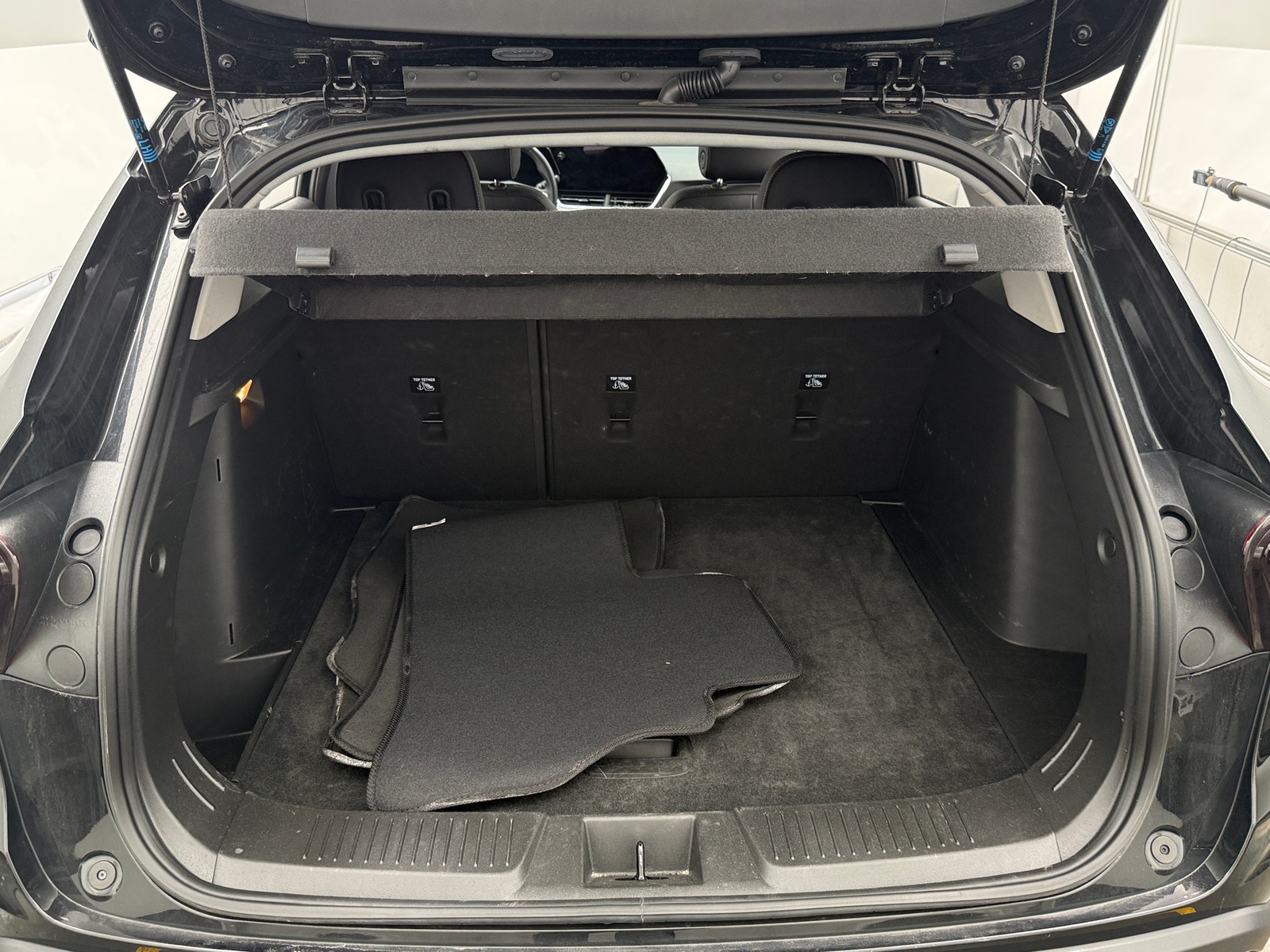 Thumbnail: 2025 Chevrolet Trax - 7