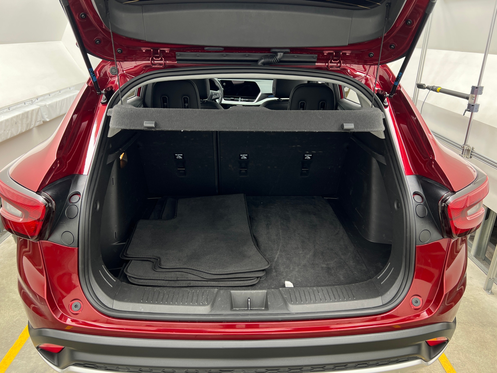 Thumbnail: 2025 Chevrolet Trax - 7