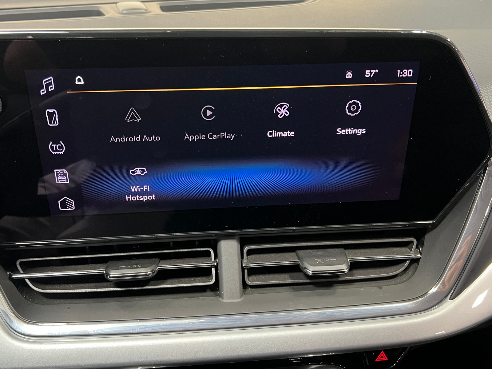 Thumbnail: 2025 Chevrolet Trax - 4