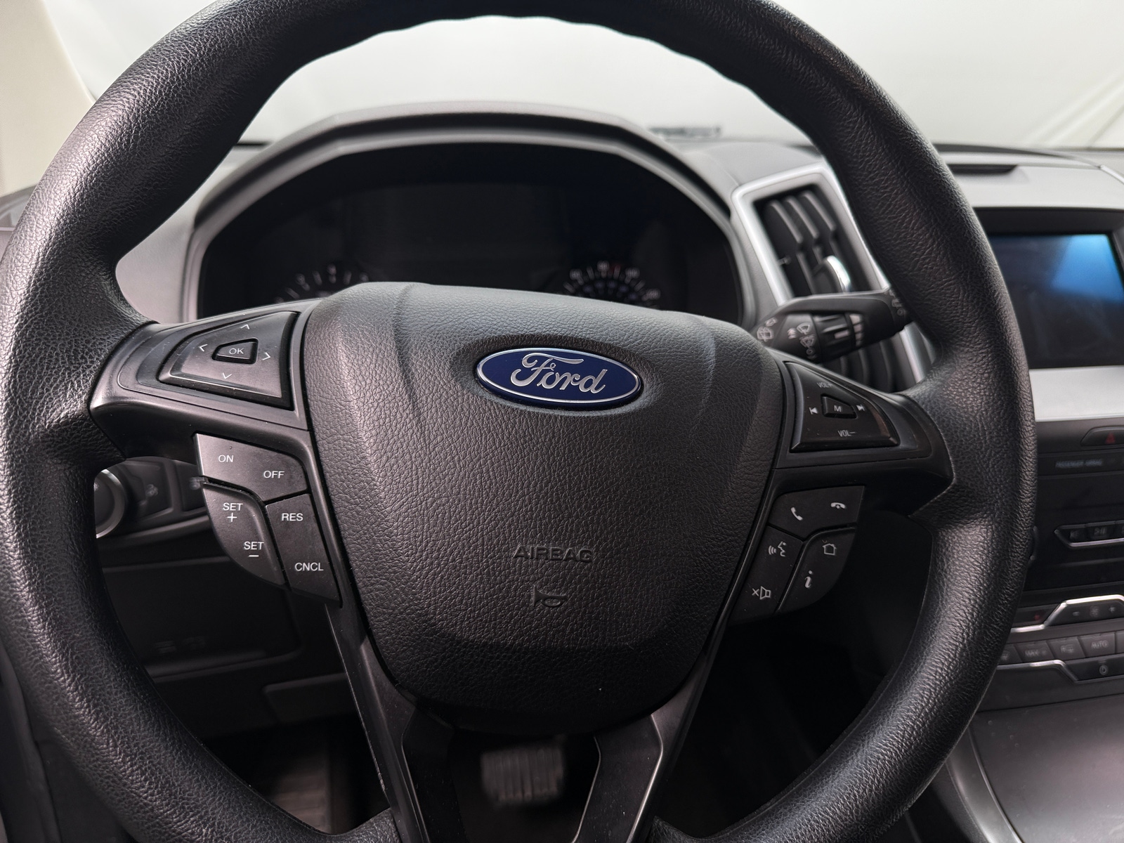 Thumbnail: 2020 Ford Edge - 5