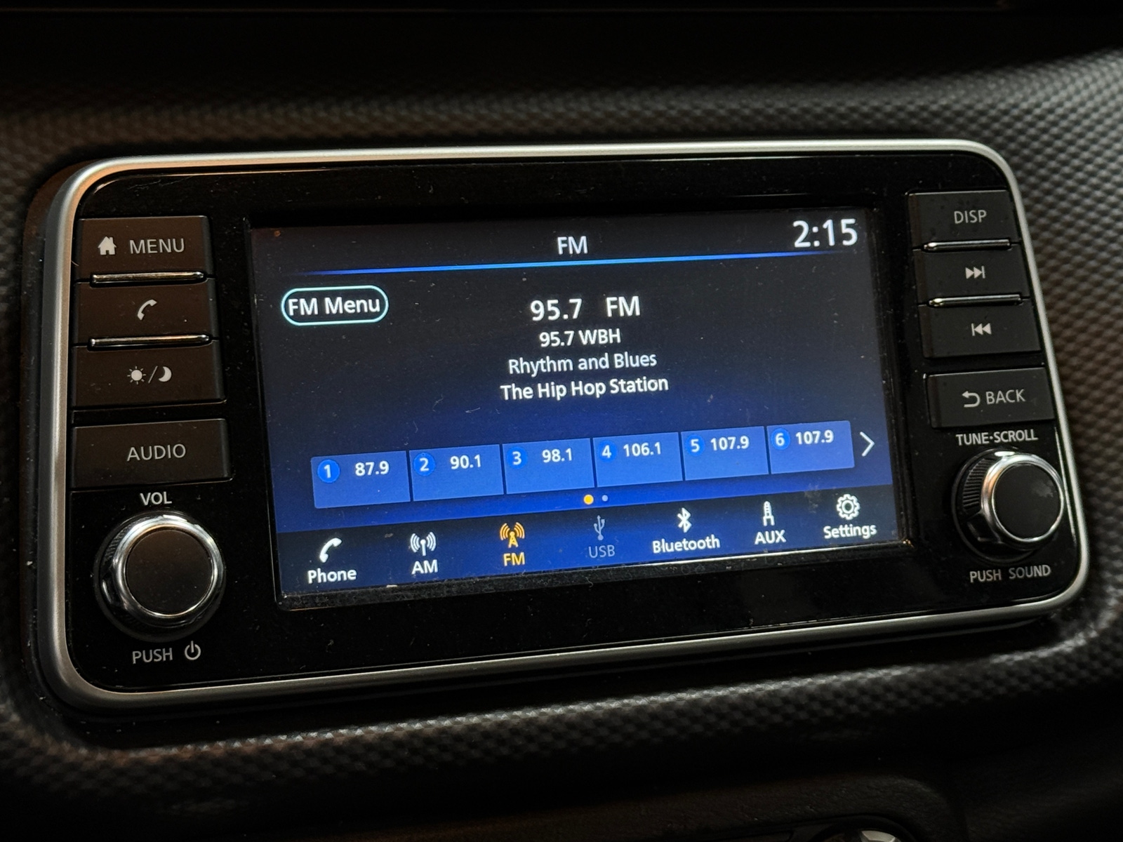 Thumbnail: 2023 Nissan Kicks - 4