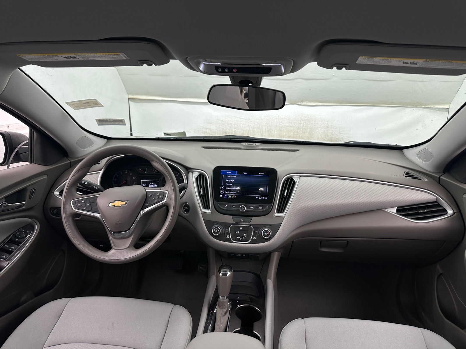 Thumbnail: 2019 Chevrolet Malibu - 3