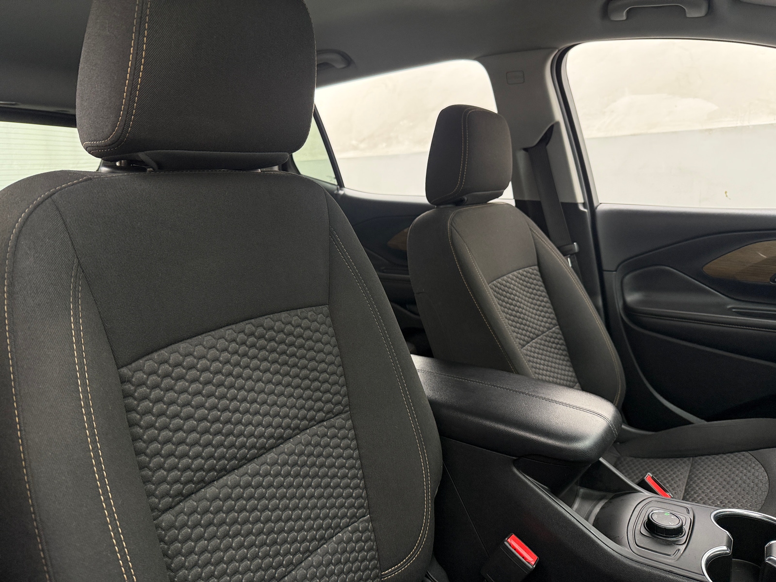 Thumbnail: 2020 GMC Terrain - 2