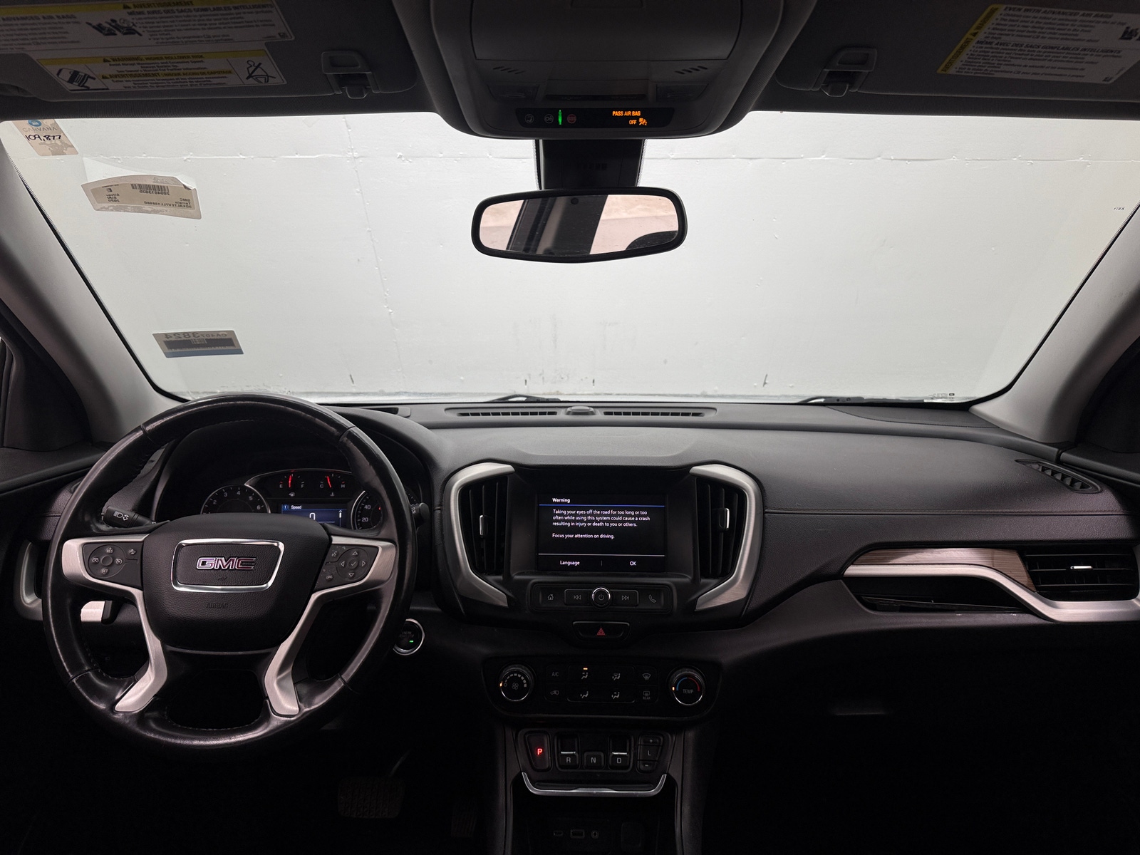 Thumbnail: 2020 GMC Terrain - 3