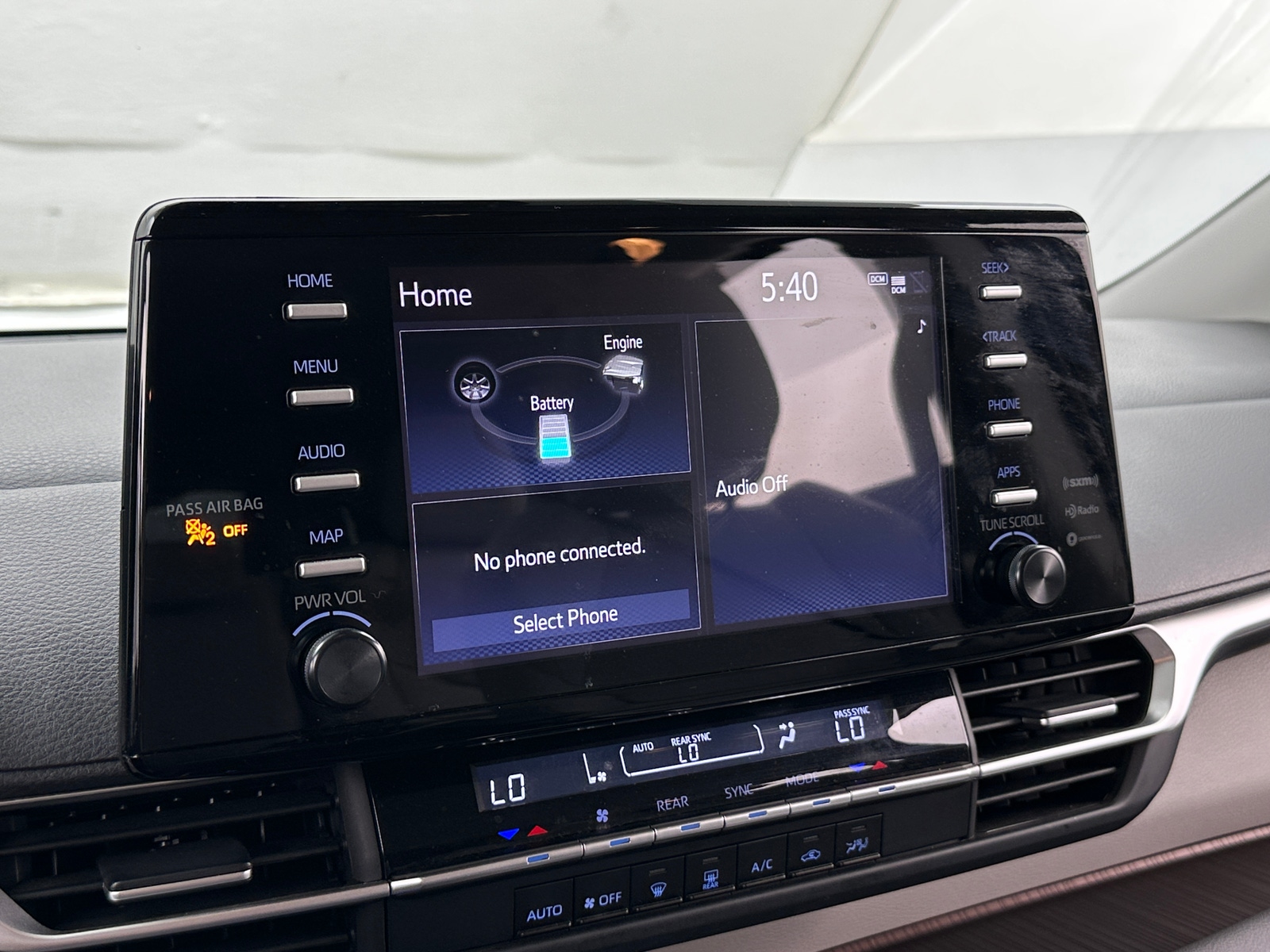 Thumbnail: 2023 Toyota Sienna - 4