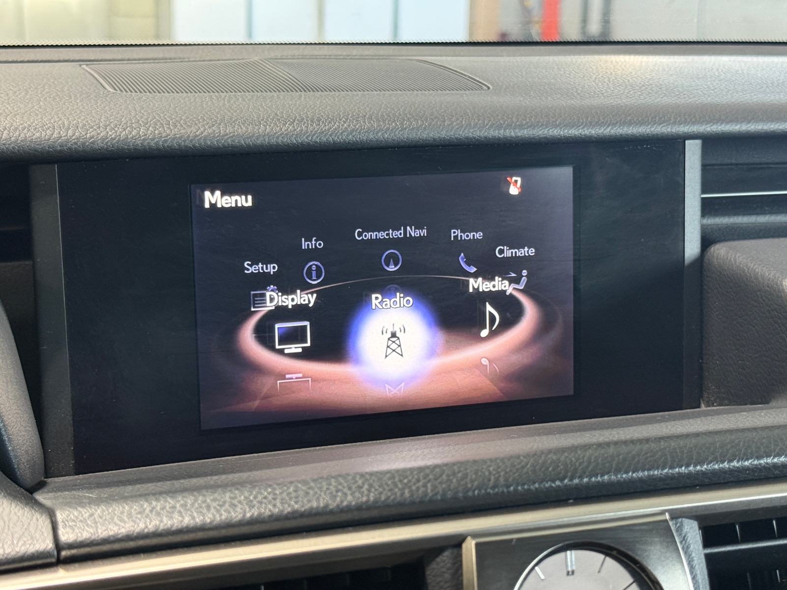 Thumbnail: 2019 Lexus IS - 3