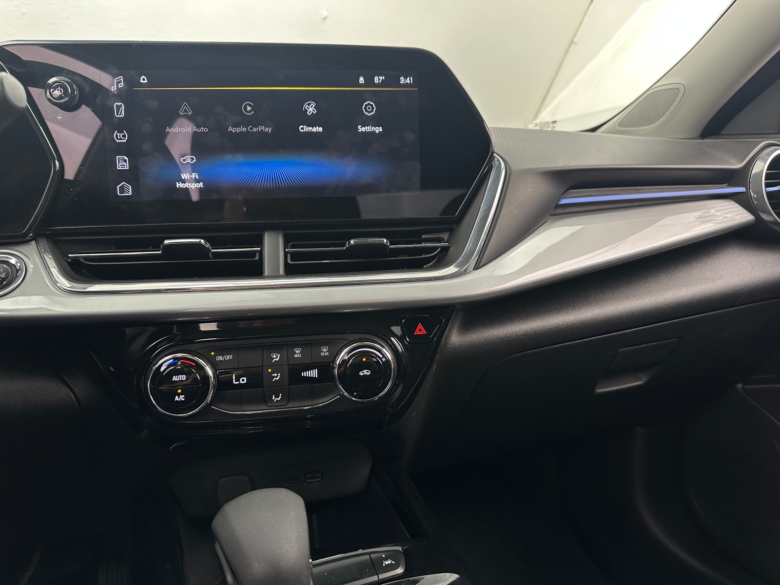 Thumbnail: 2025 Chevrolet Trax - 4