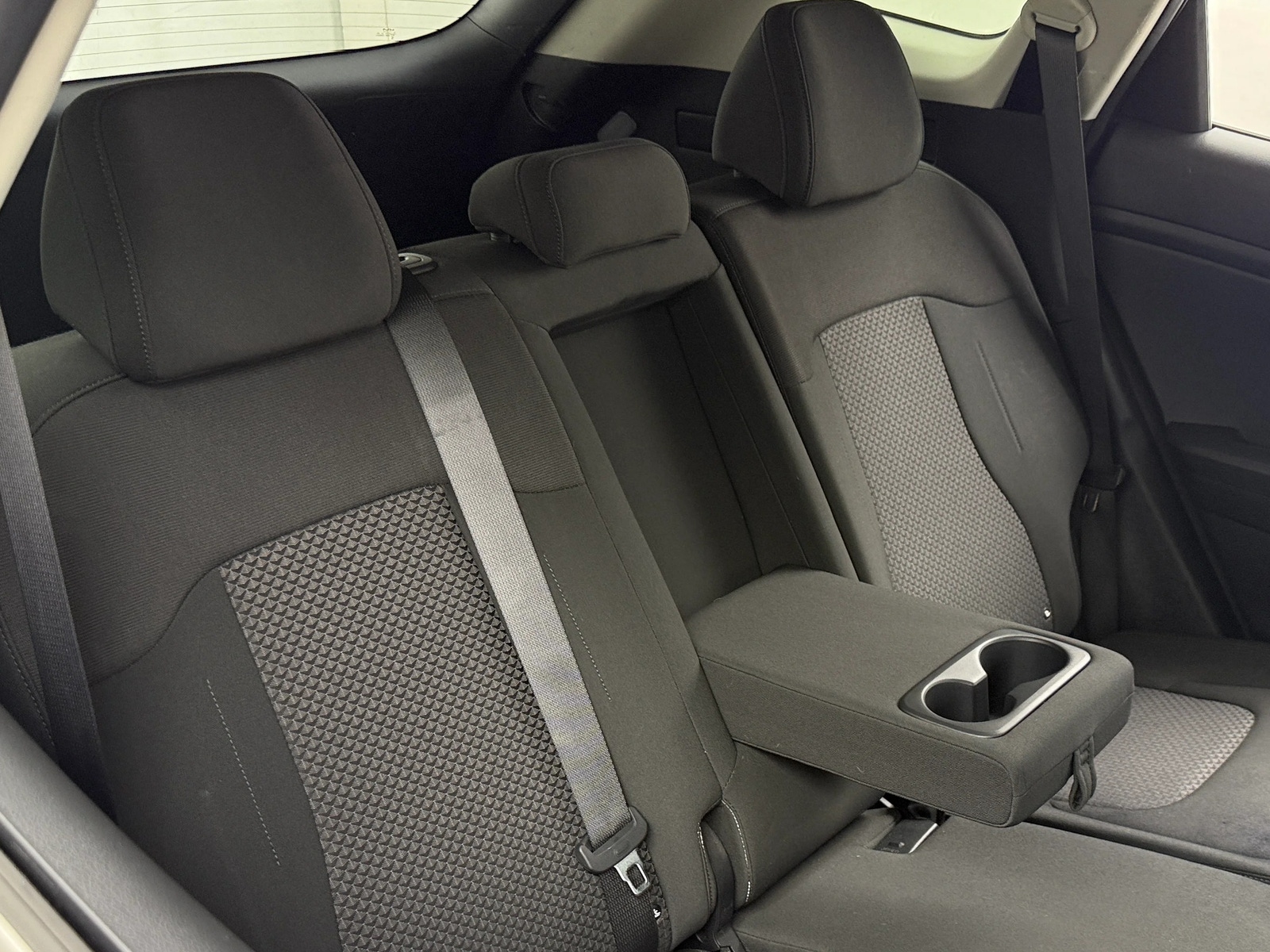 Thumbnail: 2023 Kia Sportage - 6