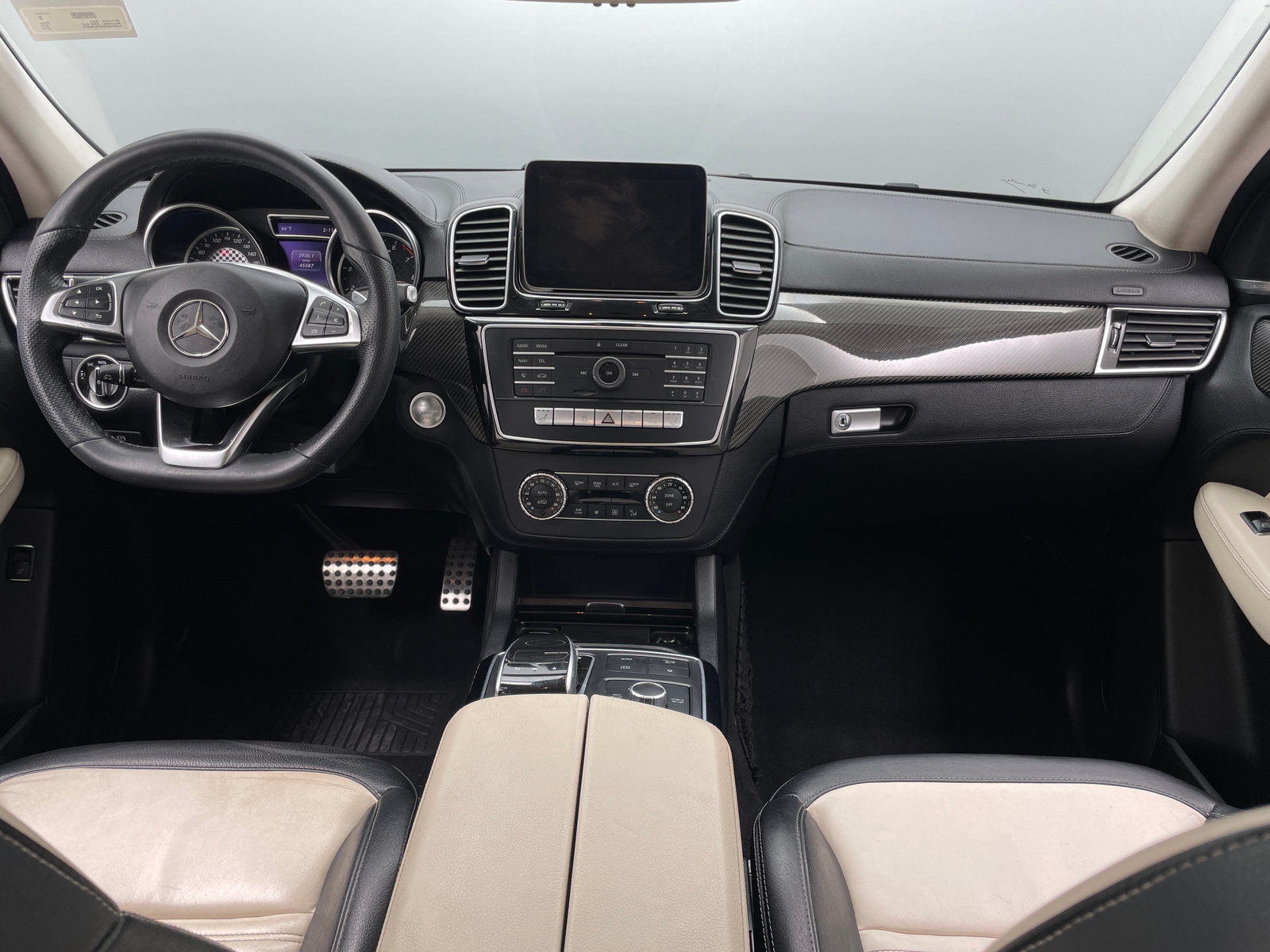 Thumbnail: 2019 Mercedes-Benz GLE - 3