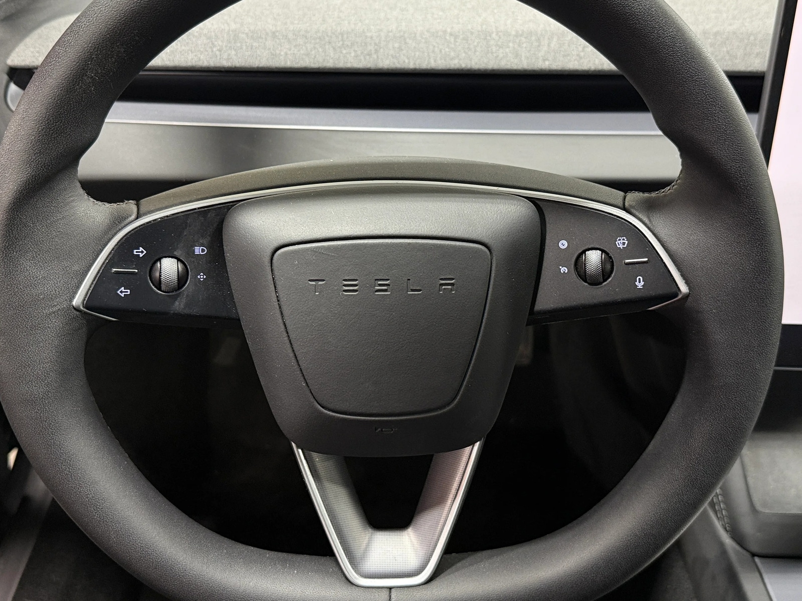 Thumbnail: 2024 Tesla Model 3 - 4