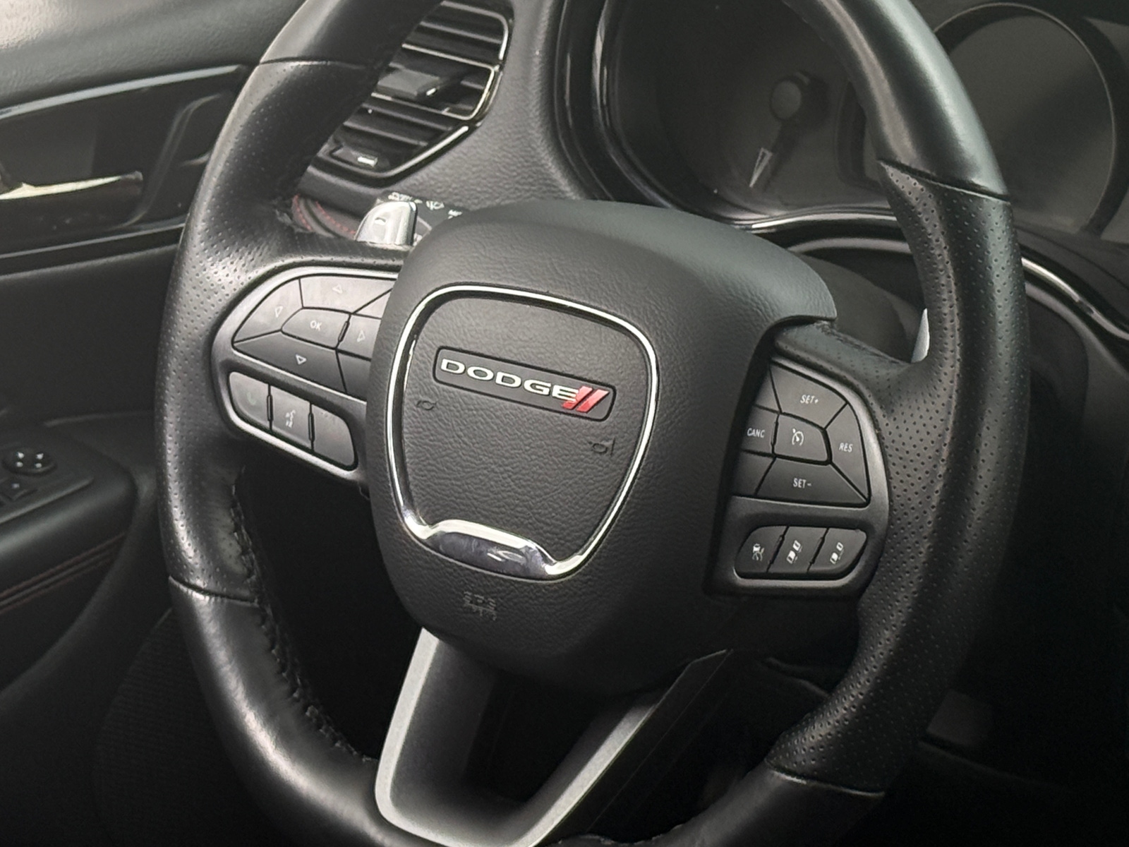 Thumbnail: 2023 Dodge Durango - 5