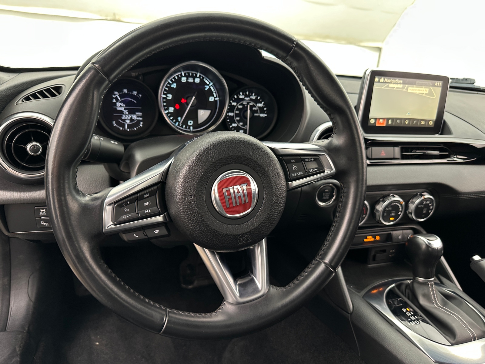 Thumbnail: 2020 Fiat 124 Spider - 4