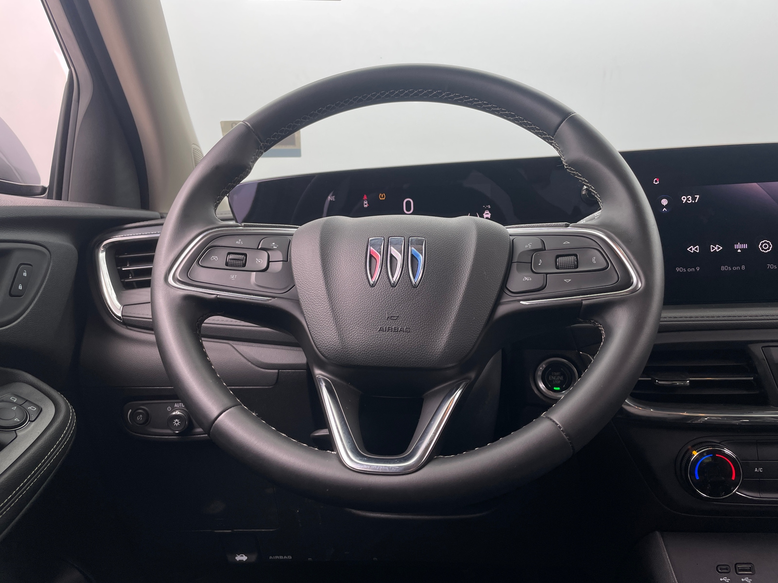 Thumbnail: 2025 Buick Encore GX - 4