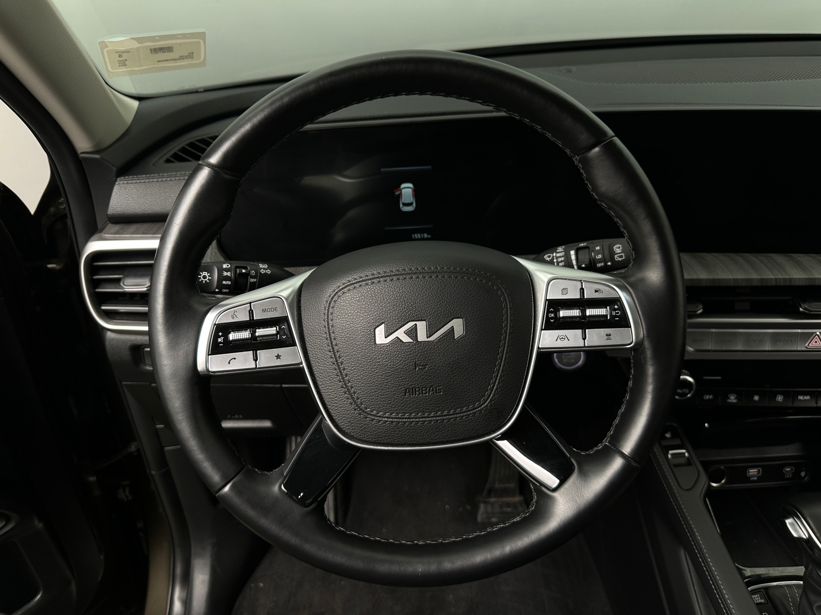 Thumbnail: 2023 Kia Telluride - 4