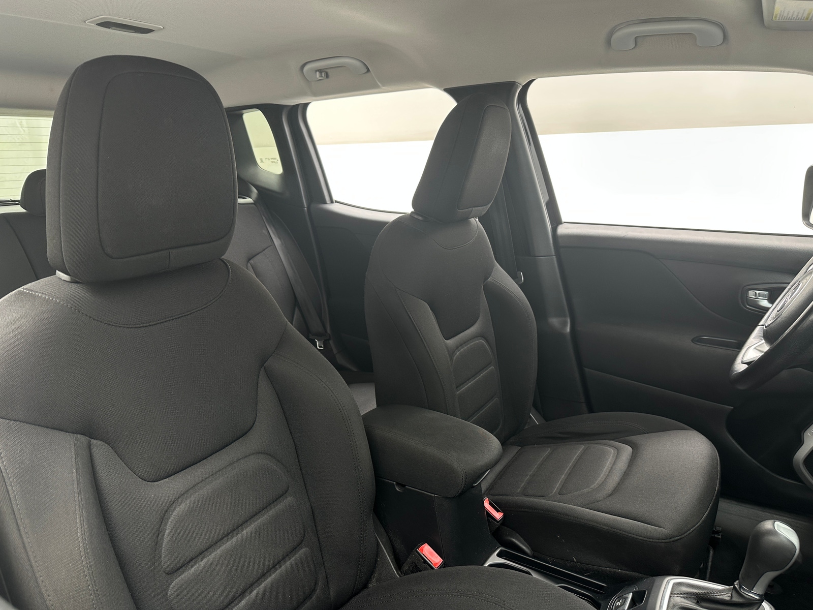 Thumbnail: 2019 Jeep Renegade - 2