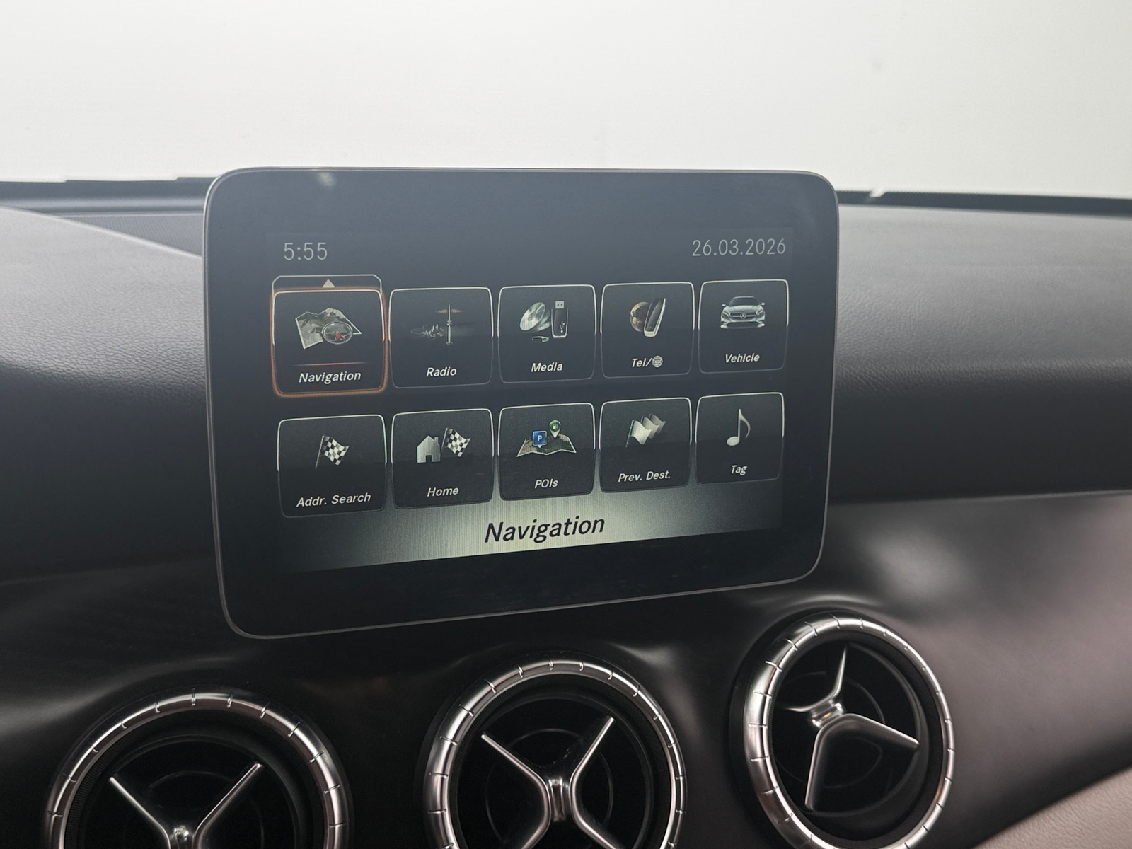 Thumbnail: 2018 Mercedes-Benz CLA - 3