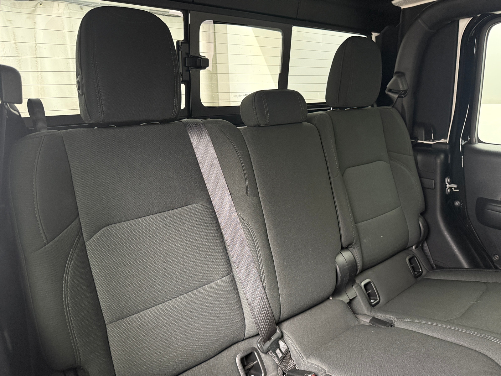 Thumbnail: 2021 Jeep Gladiator - 6