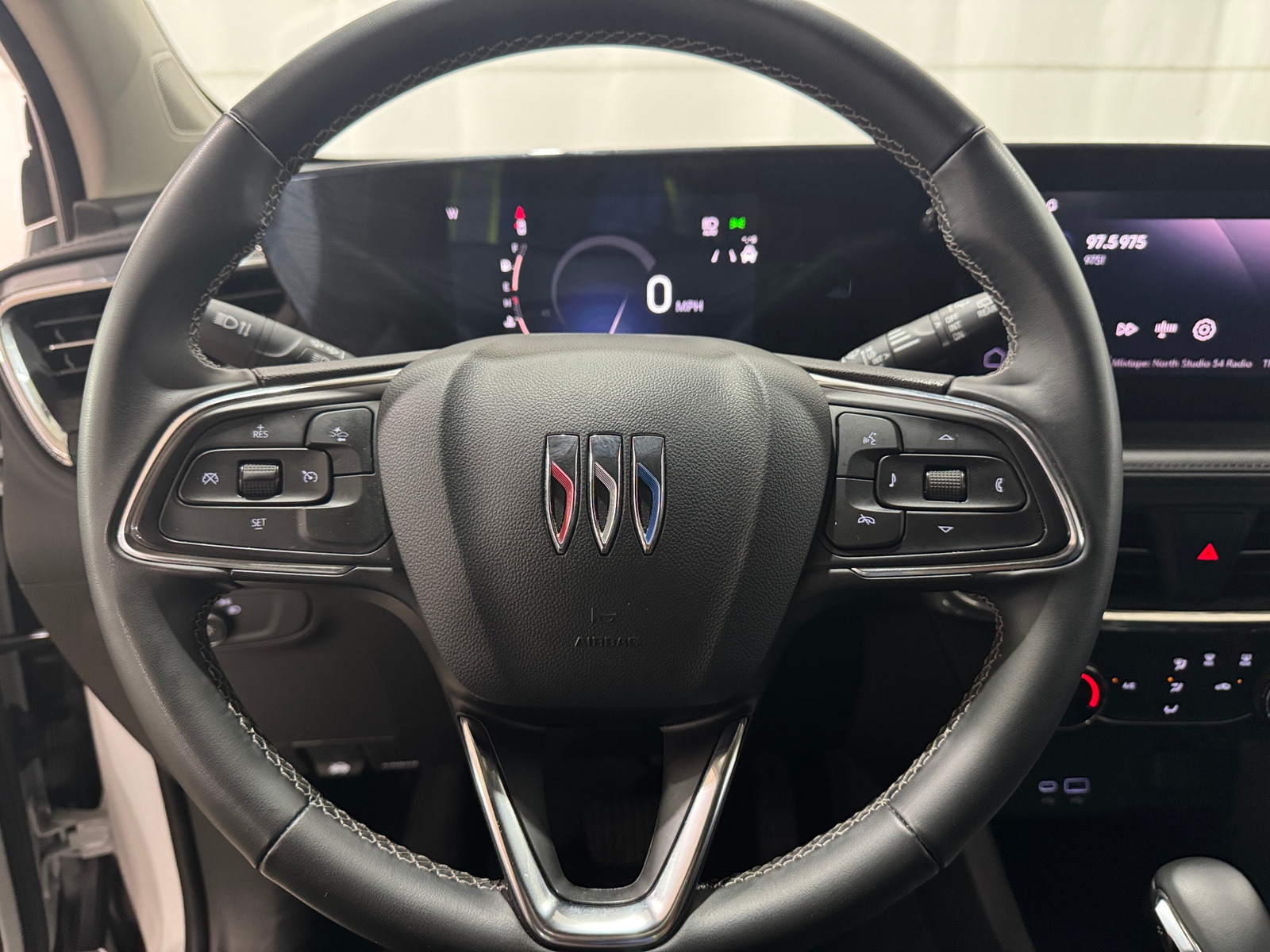 Thumbnail: 2025 Buick Encore GX - 4