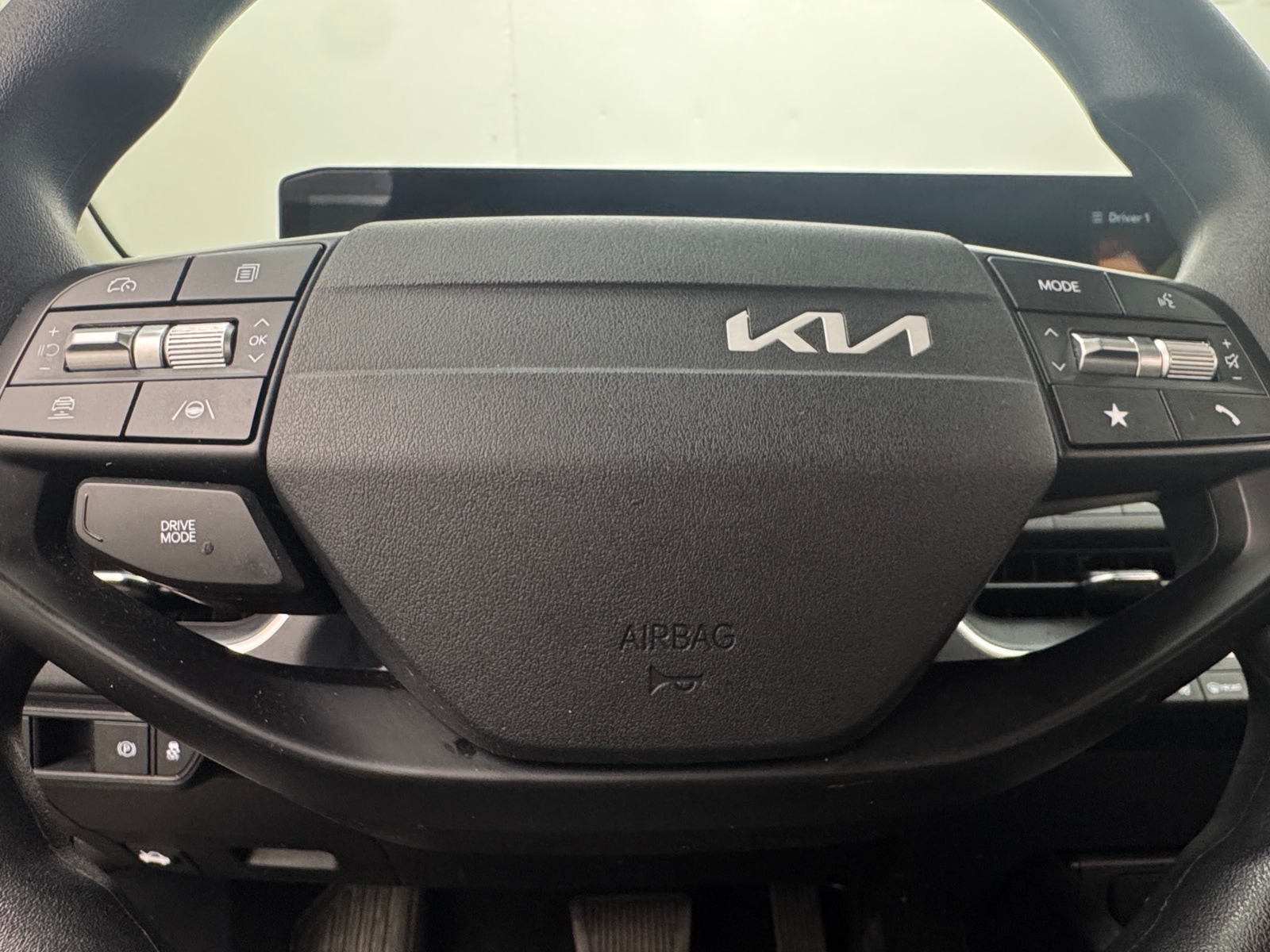 Thumbnail: 2025 Kia K4 - 5