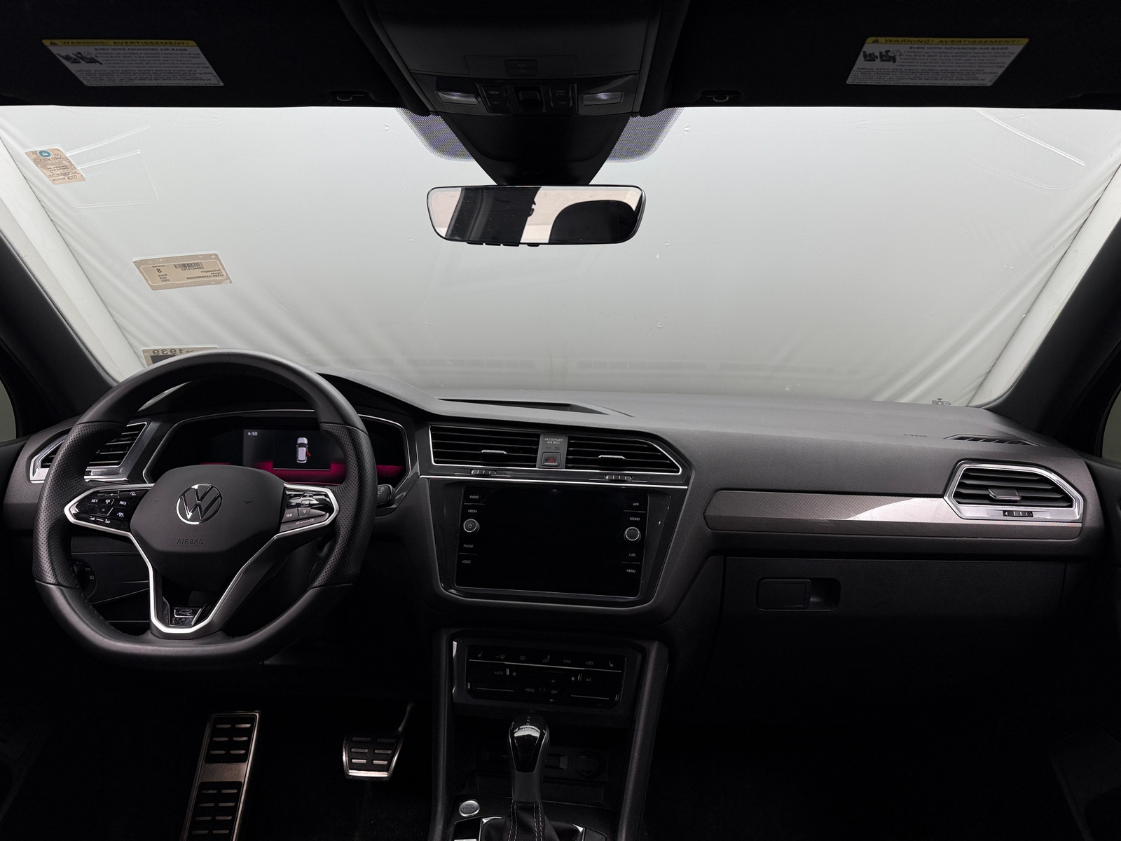 Thumbnail: 2022 Volkswagen Tiguan - 2