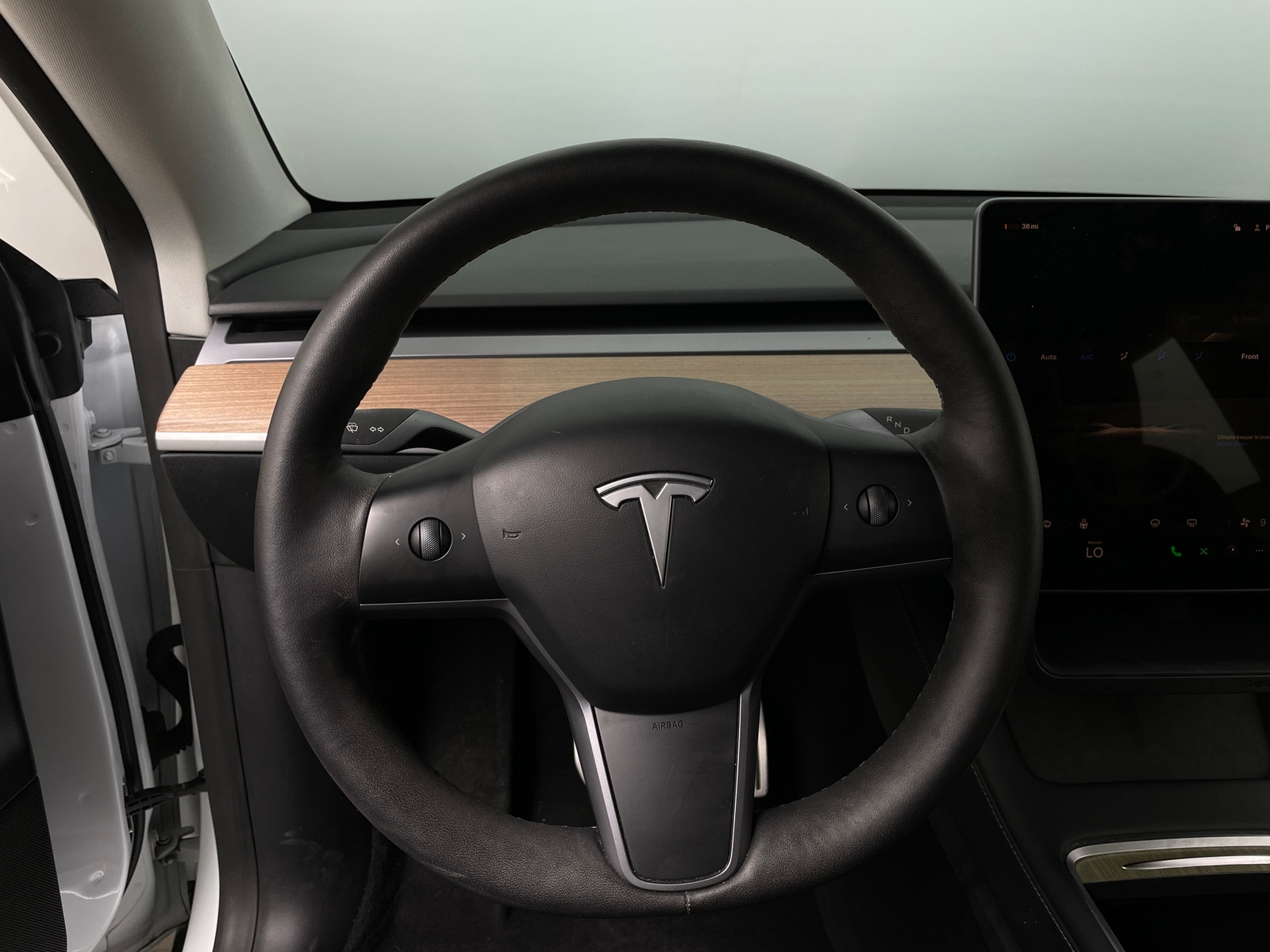 Thumbnail: 2023 Tesla Model Y - 4