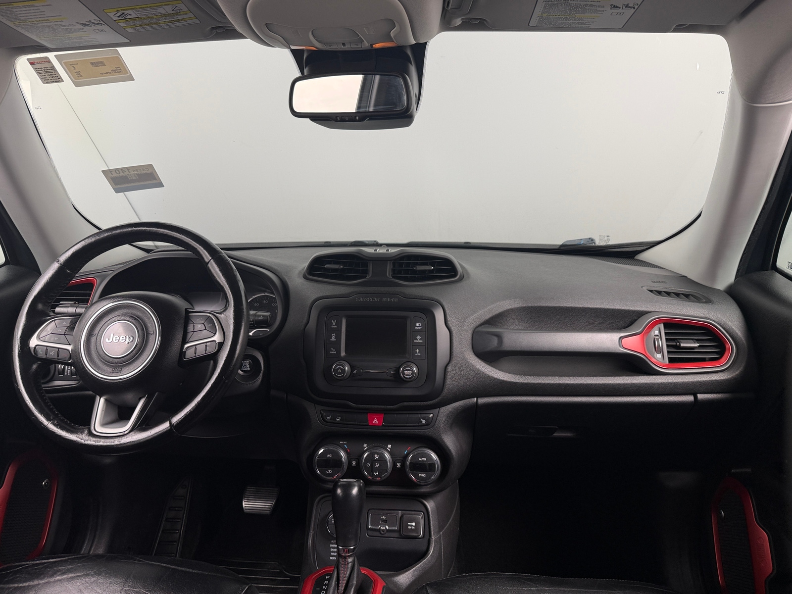 Thumbnail: 2016 Jeep Renegade - 3