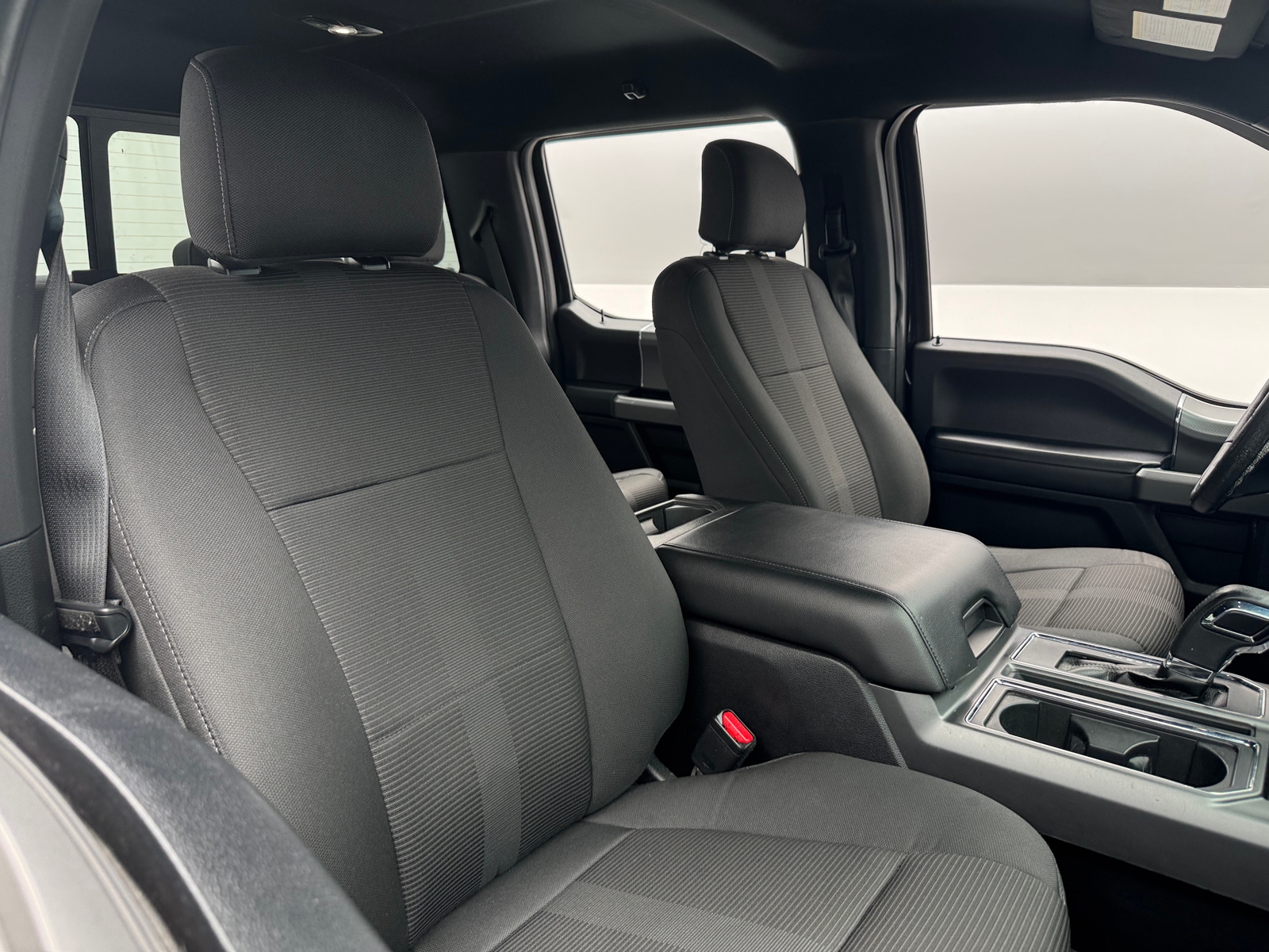 Thumbnail: 2016 Ford Econoline - 2