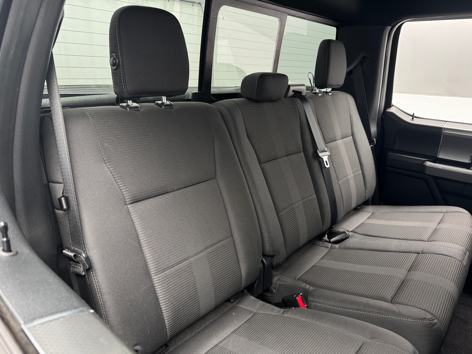 Thumbnail: 2016 Ford Econoline - 6