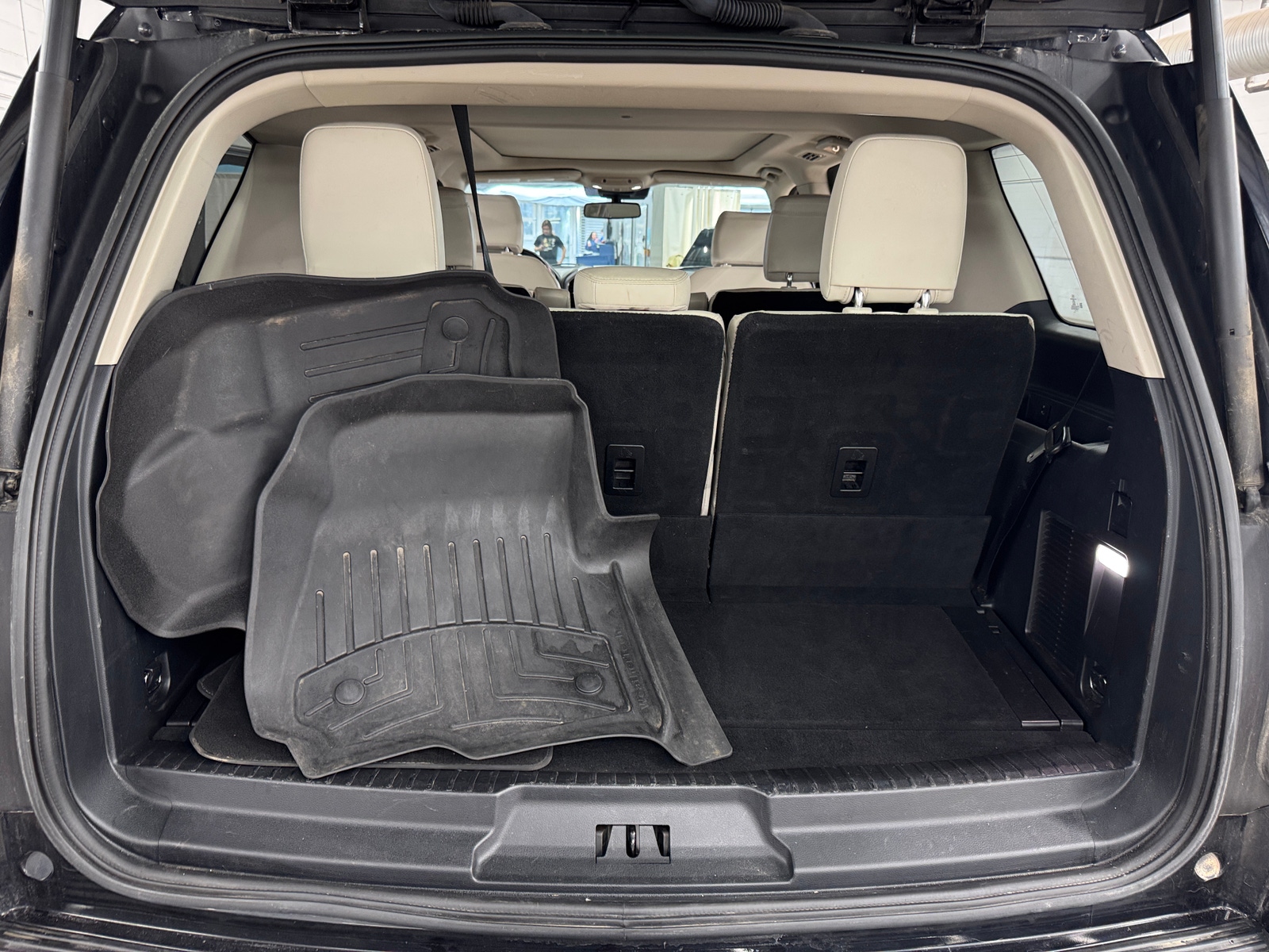 Thumbnail: 2021 Ford Expedition - 6