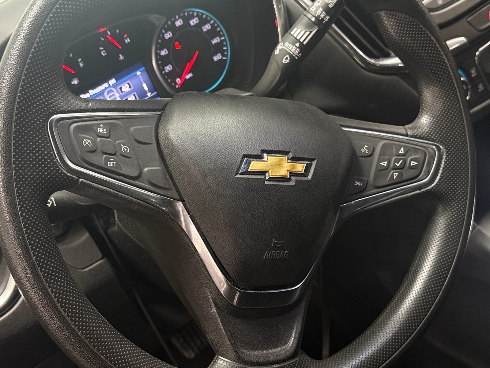 Thumbnail: 2019 Chevrolet Equinox - 5