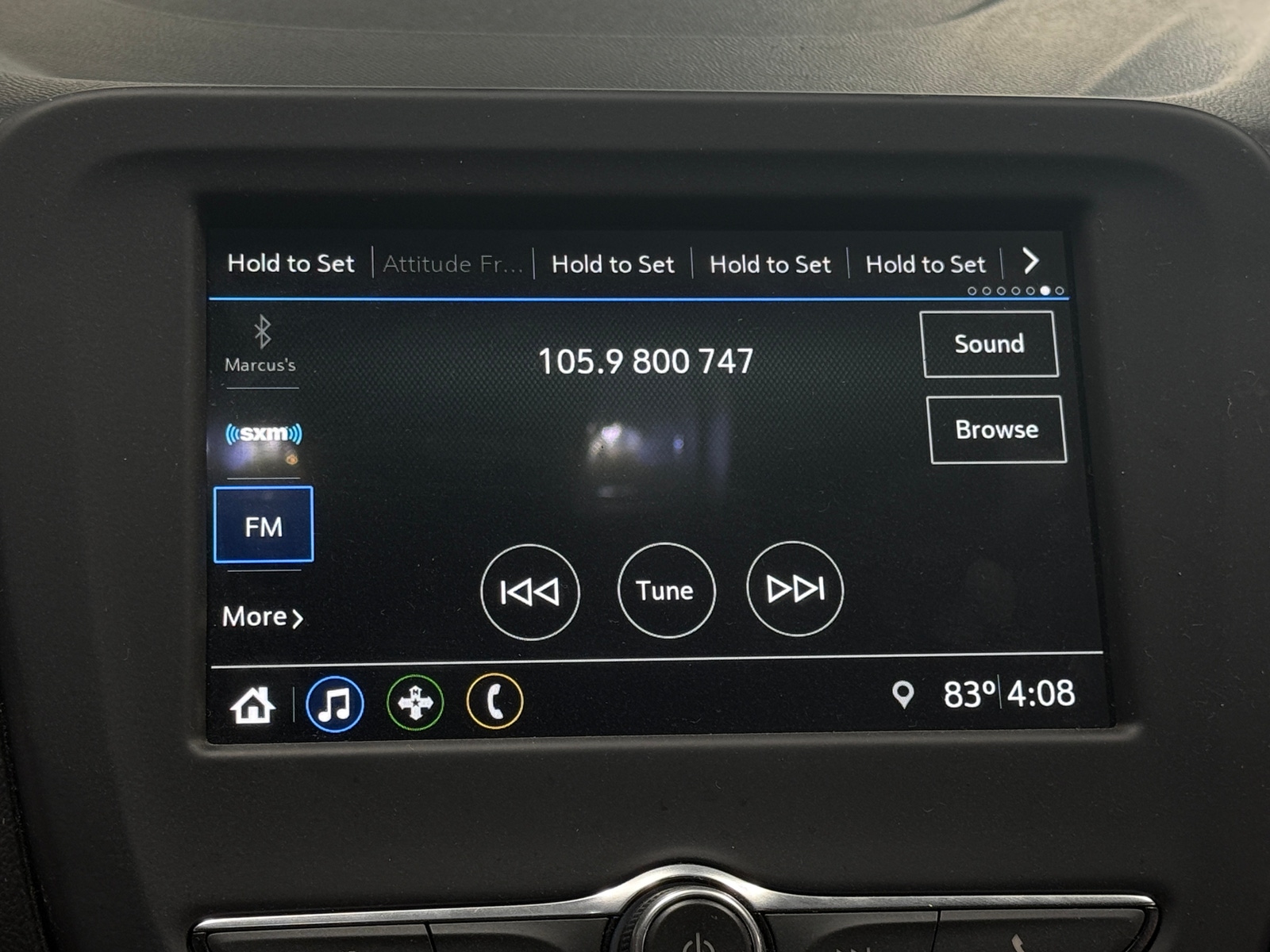 Thumbnail: 2019 Chevrolet Equinox - 4