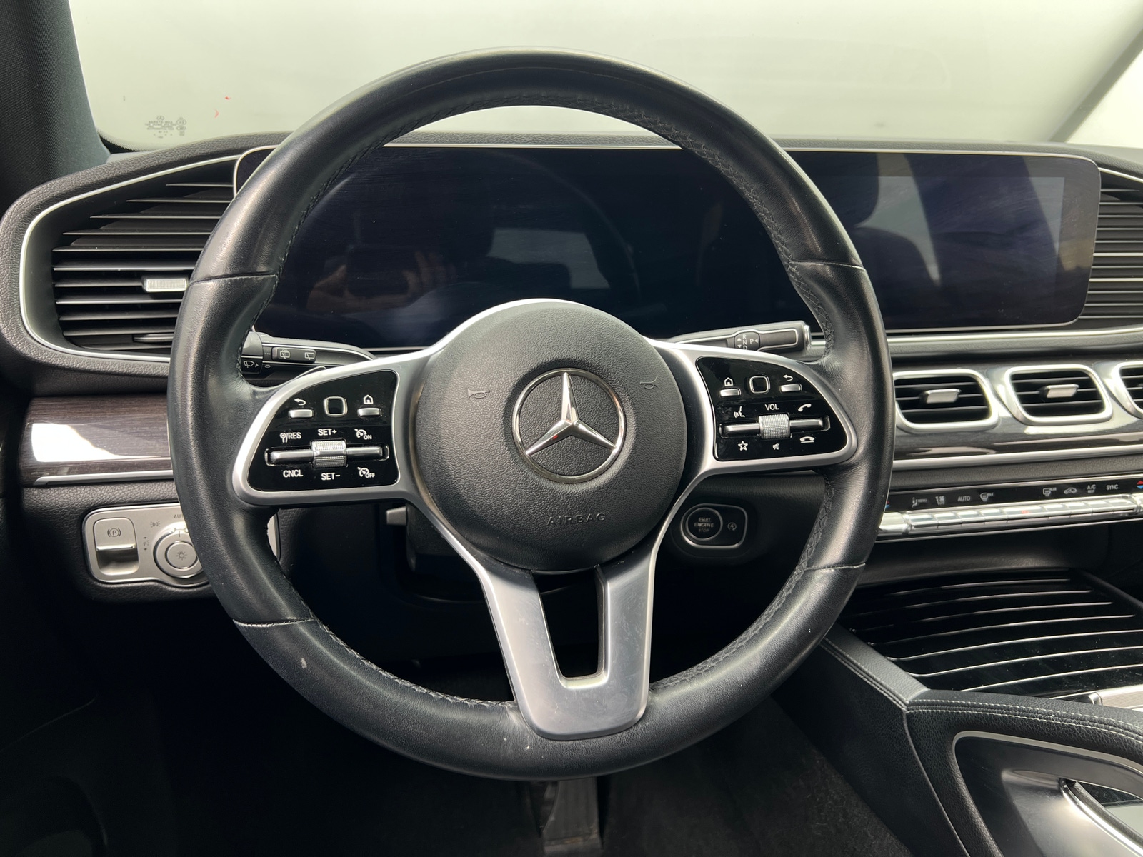 Thumbnail: 2020 Mercedes-Benz GLE - 4