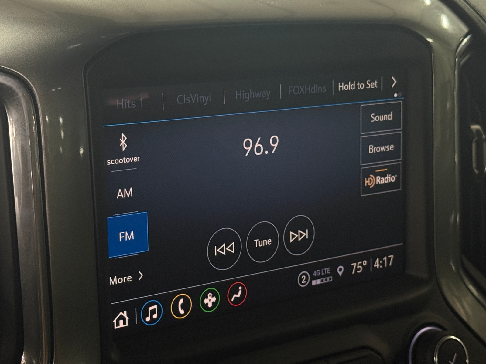 Thumbnail: 2021 Chevrolet Silverado 2500 - 4