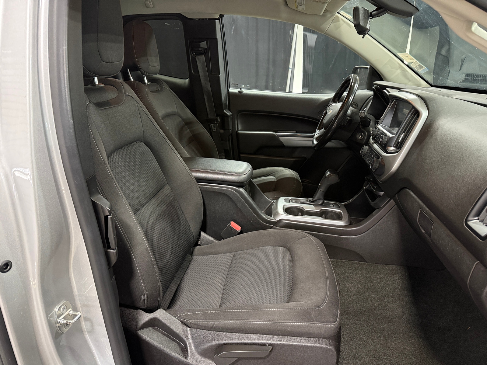 Thumbnail: 2017 Chevrolet Colorado - 2