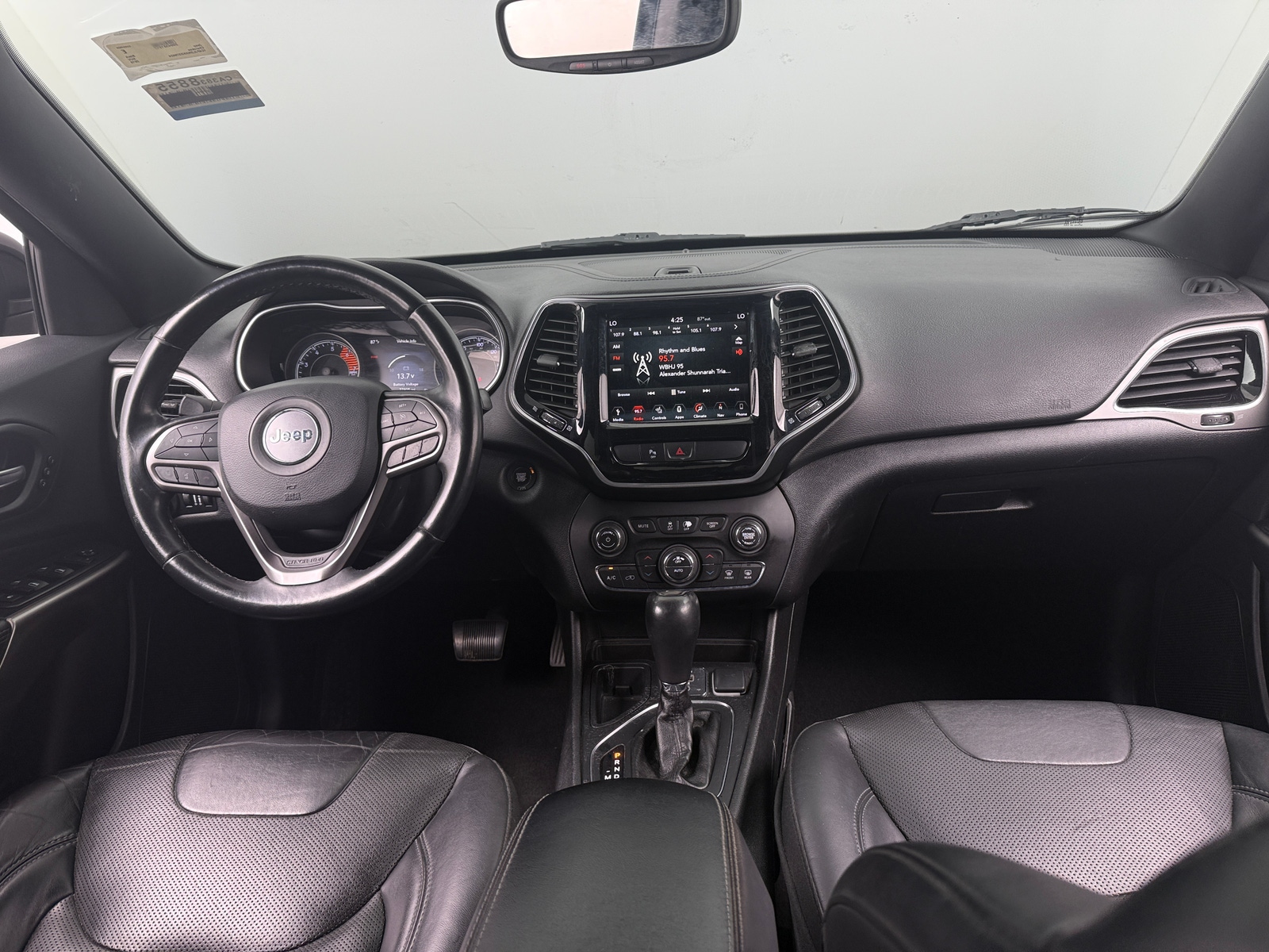 Thumbnail: 2019 Jeep Cherokee - 2