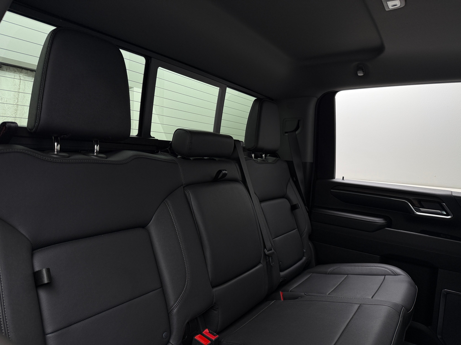 Thumbnail: 2024 GMC Sierra 2500 - 5