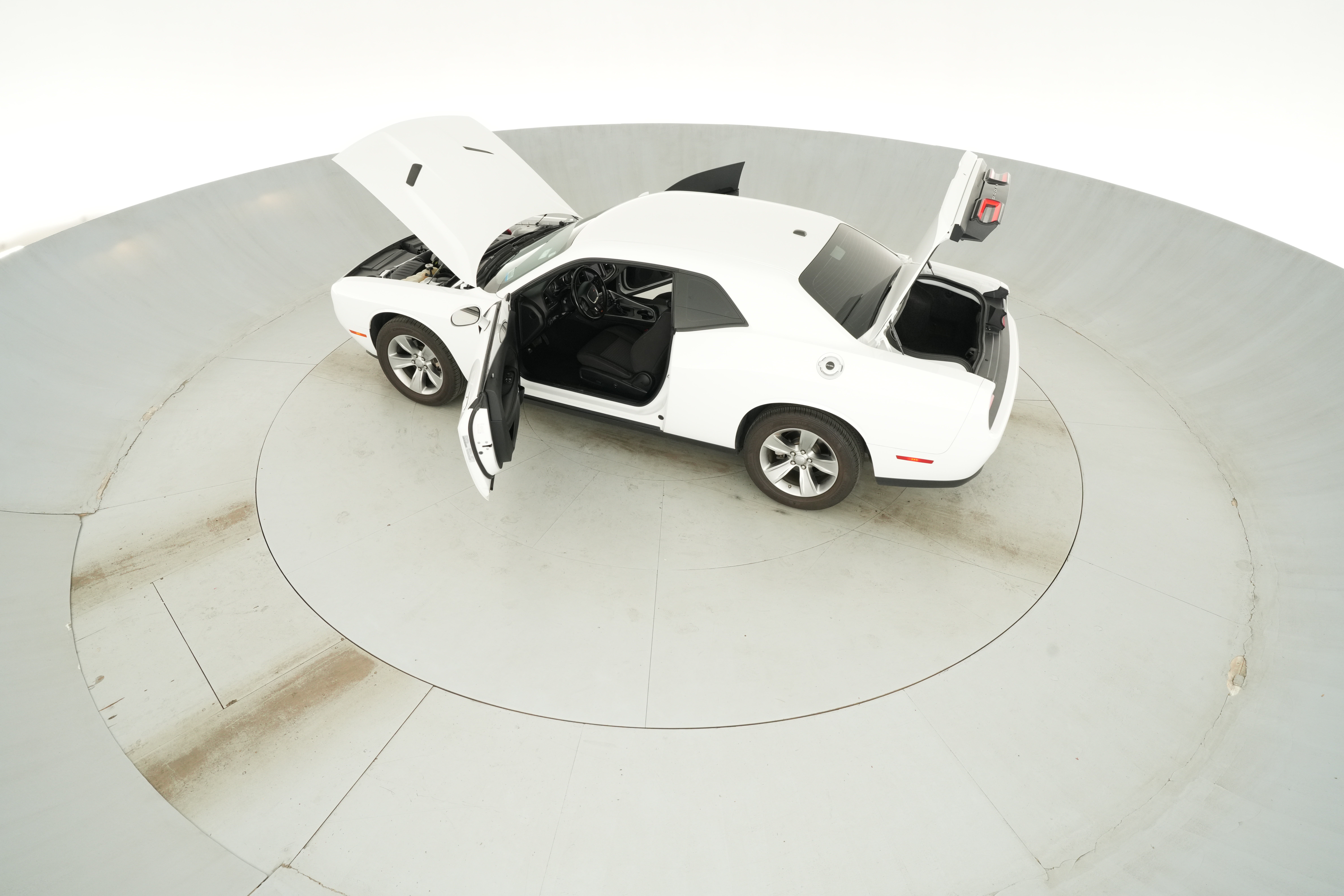 2022 Dodge Challenger SXT - Photo 35