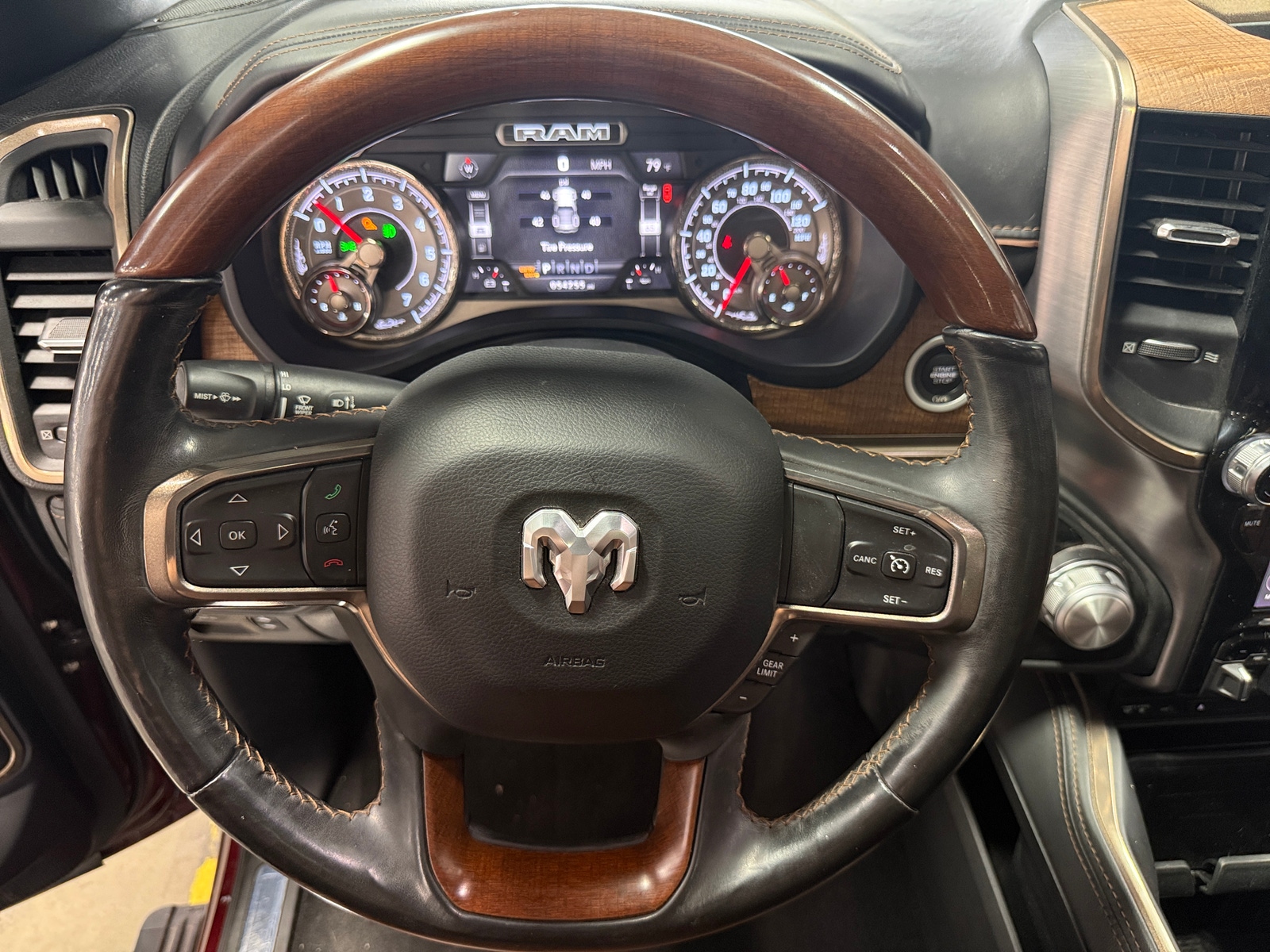 Thumbnail: 2019 RAM 1500 - 4