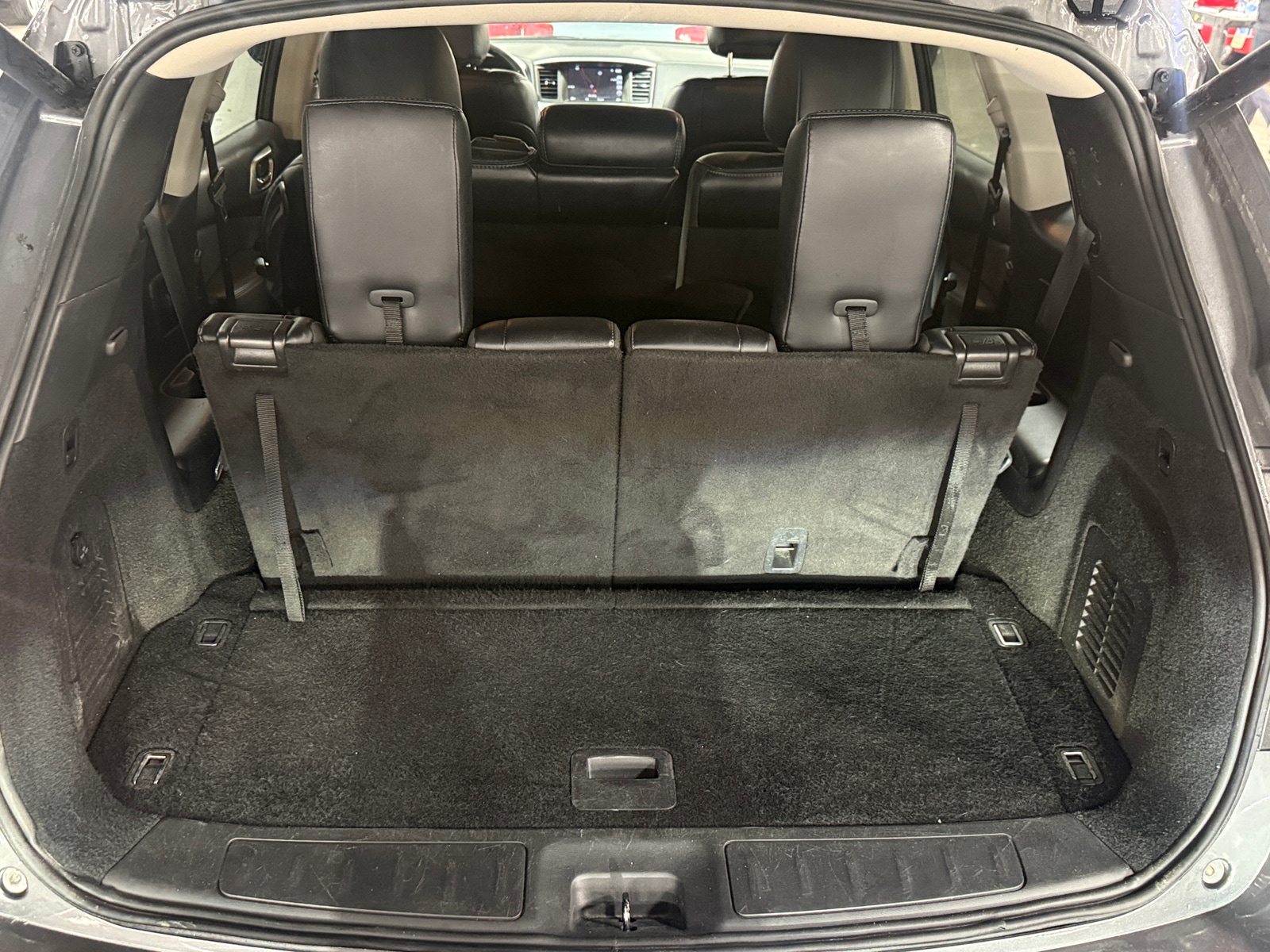 Thumbnail: 2019 Nissan Pathfinder - 6