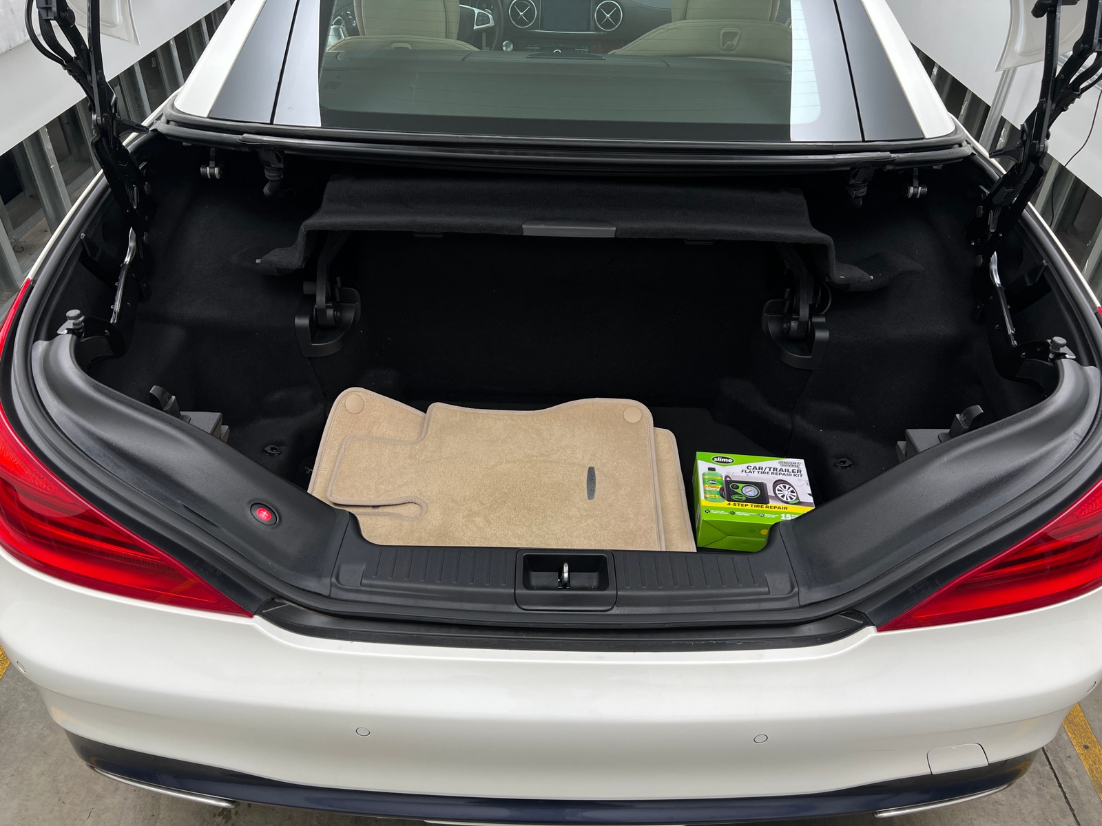 Thumbnail: 2019 Mercedes-Benz SL-Class - 4