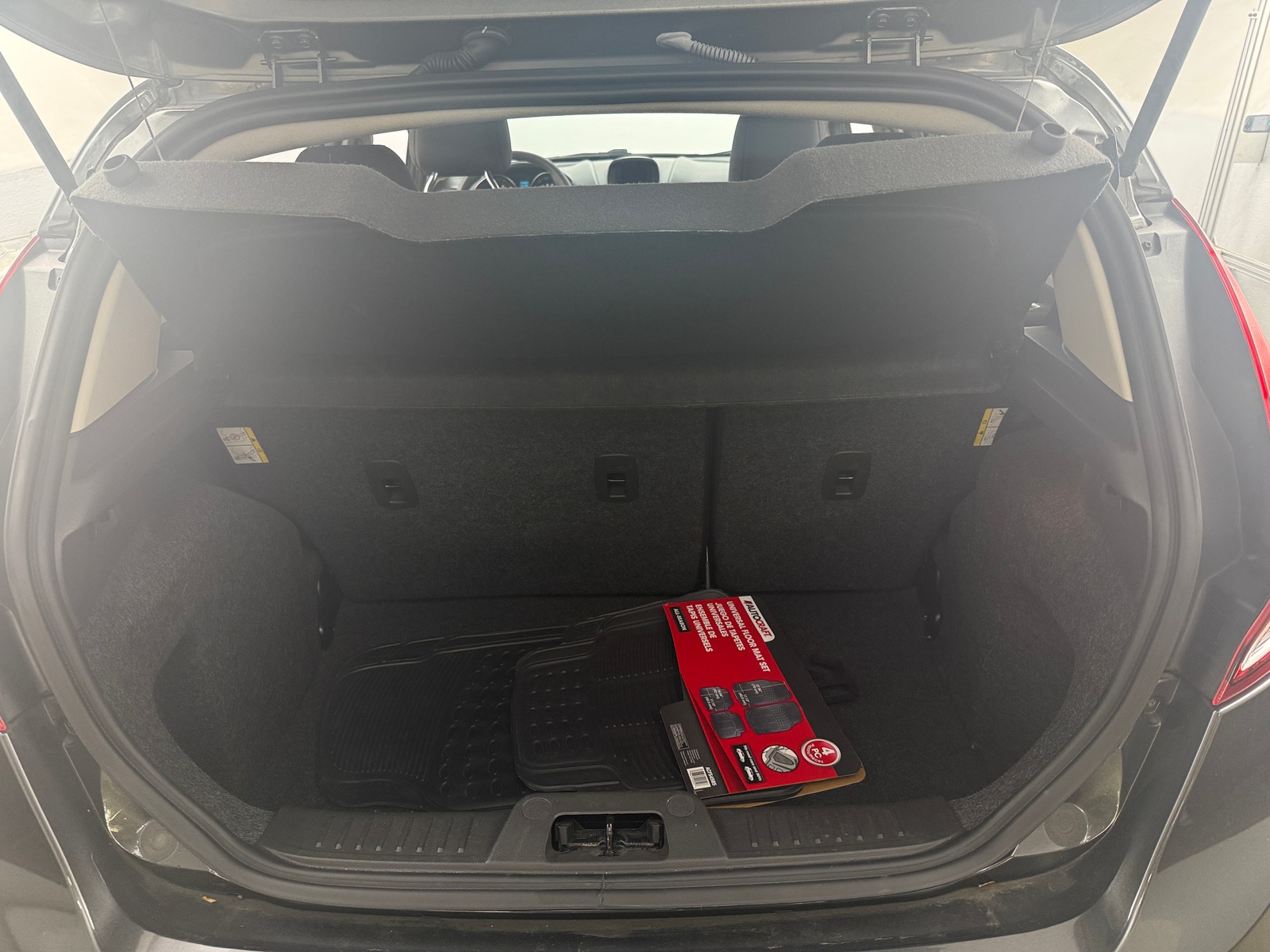 Thumbnail: 2018 Ford Fiesta - 7