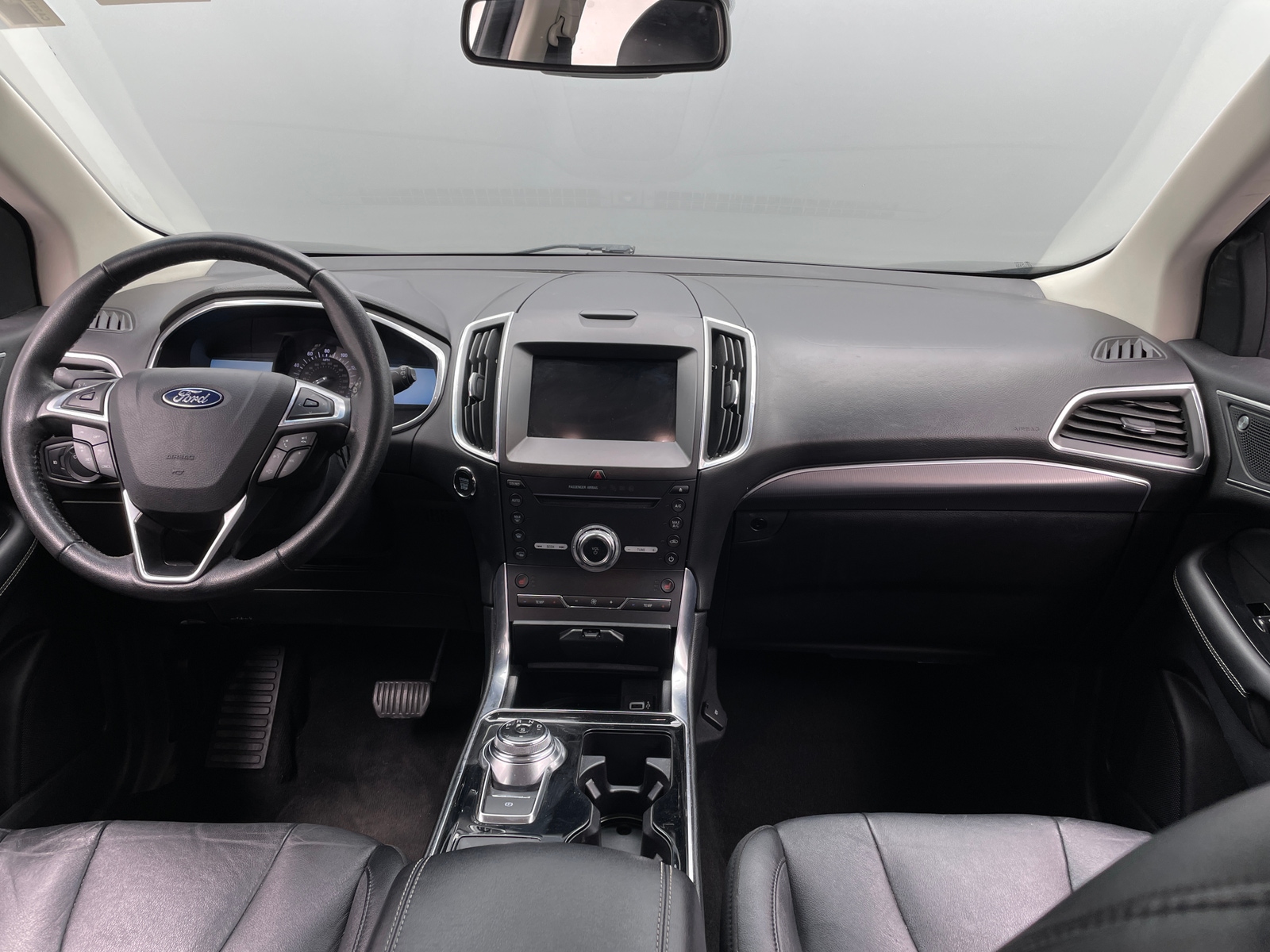 Thumbnail: 2019 Ford Edge - 2