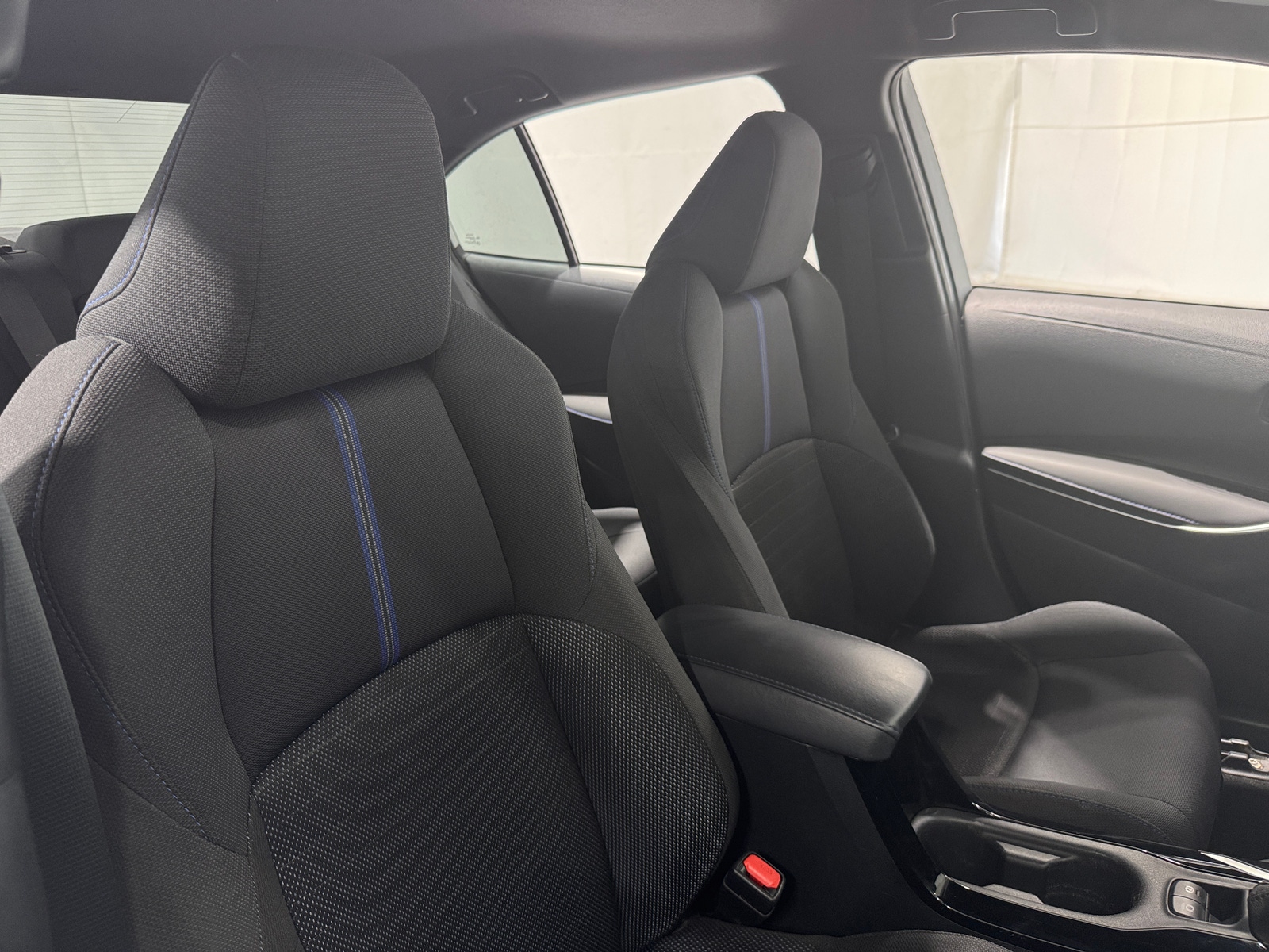 Thumbnail: 2022 Toyota Corolla - 2