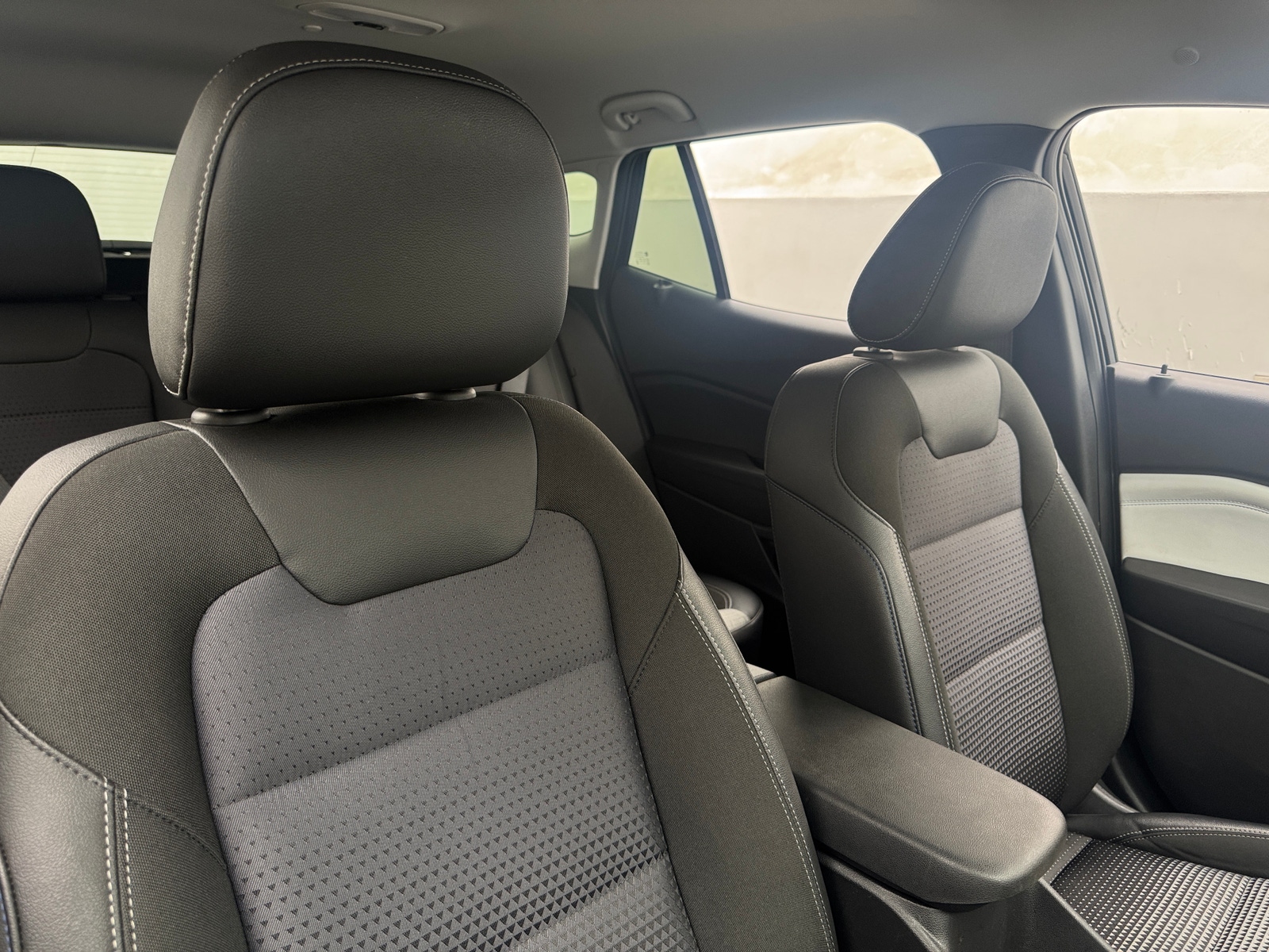 Thumbnail: 2025 Chevrolet Trax - 2