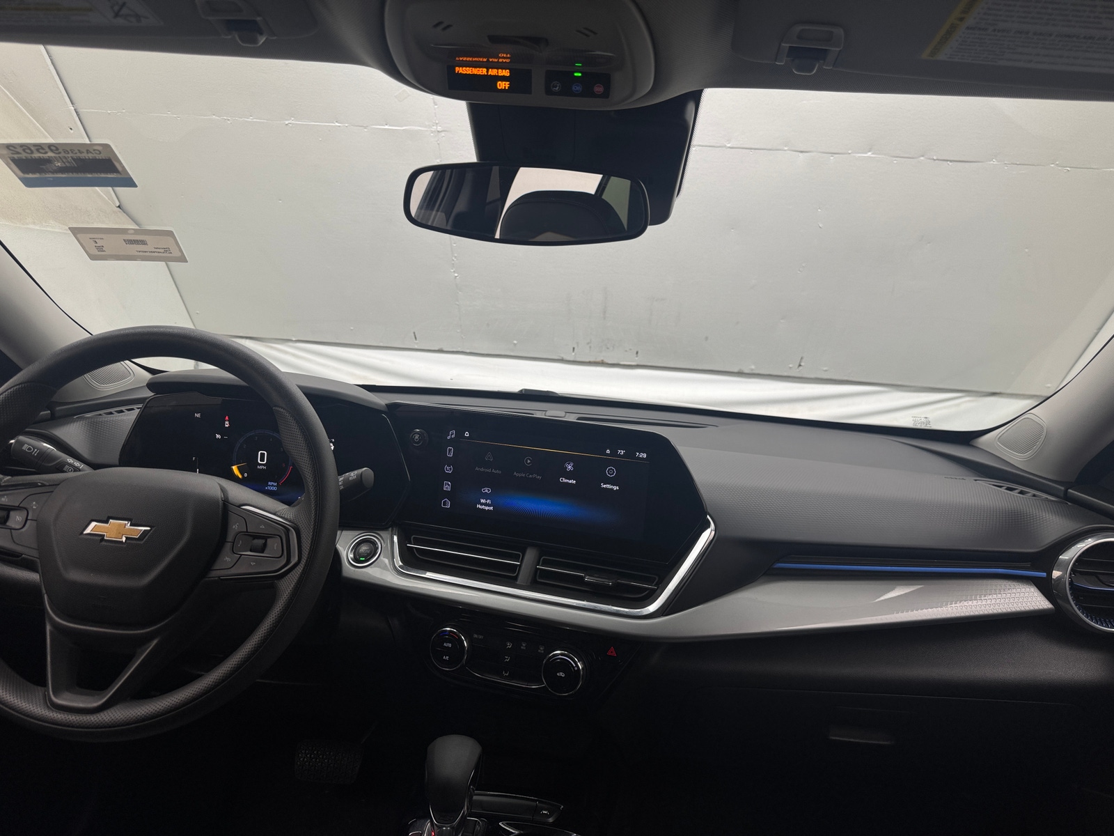 Thumbnail: 2025 Chevrolet Trax - 3