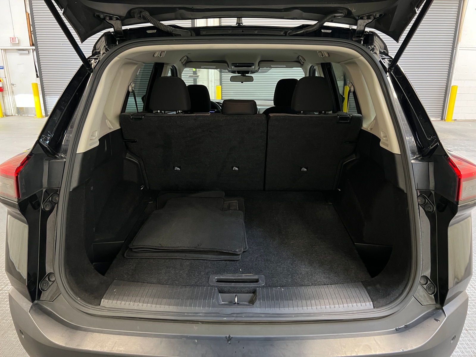 Thumbnail: 2023 Nissan Rogue - 7