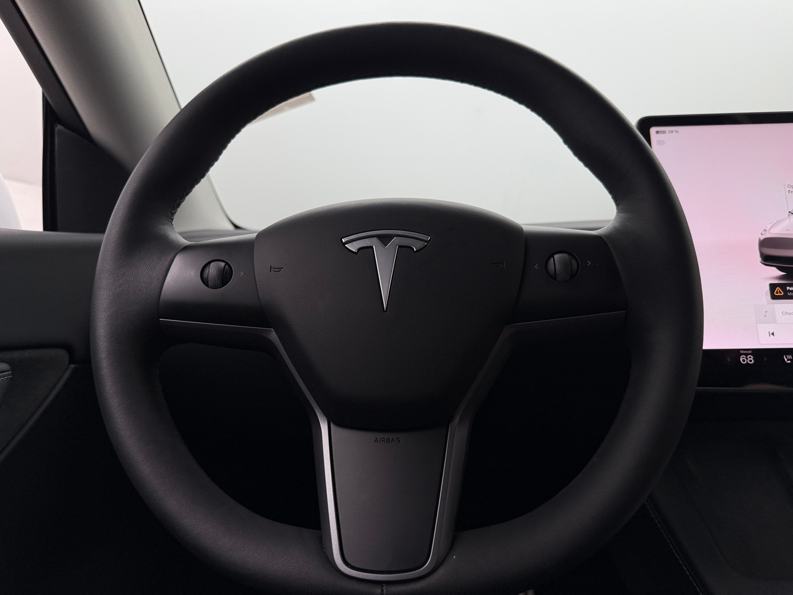 Thumbnail: 2022 Tesla Model Y - 4