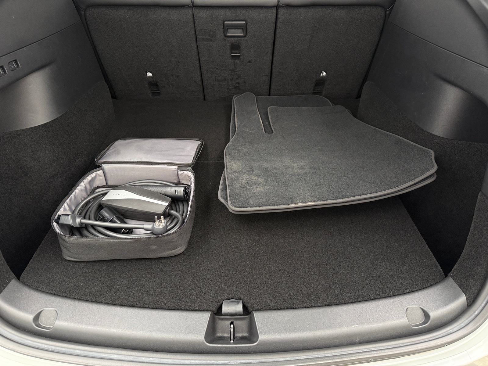 Thumbnail: 2022 Tesla Model Y - 6