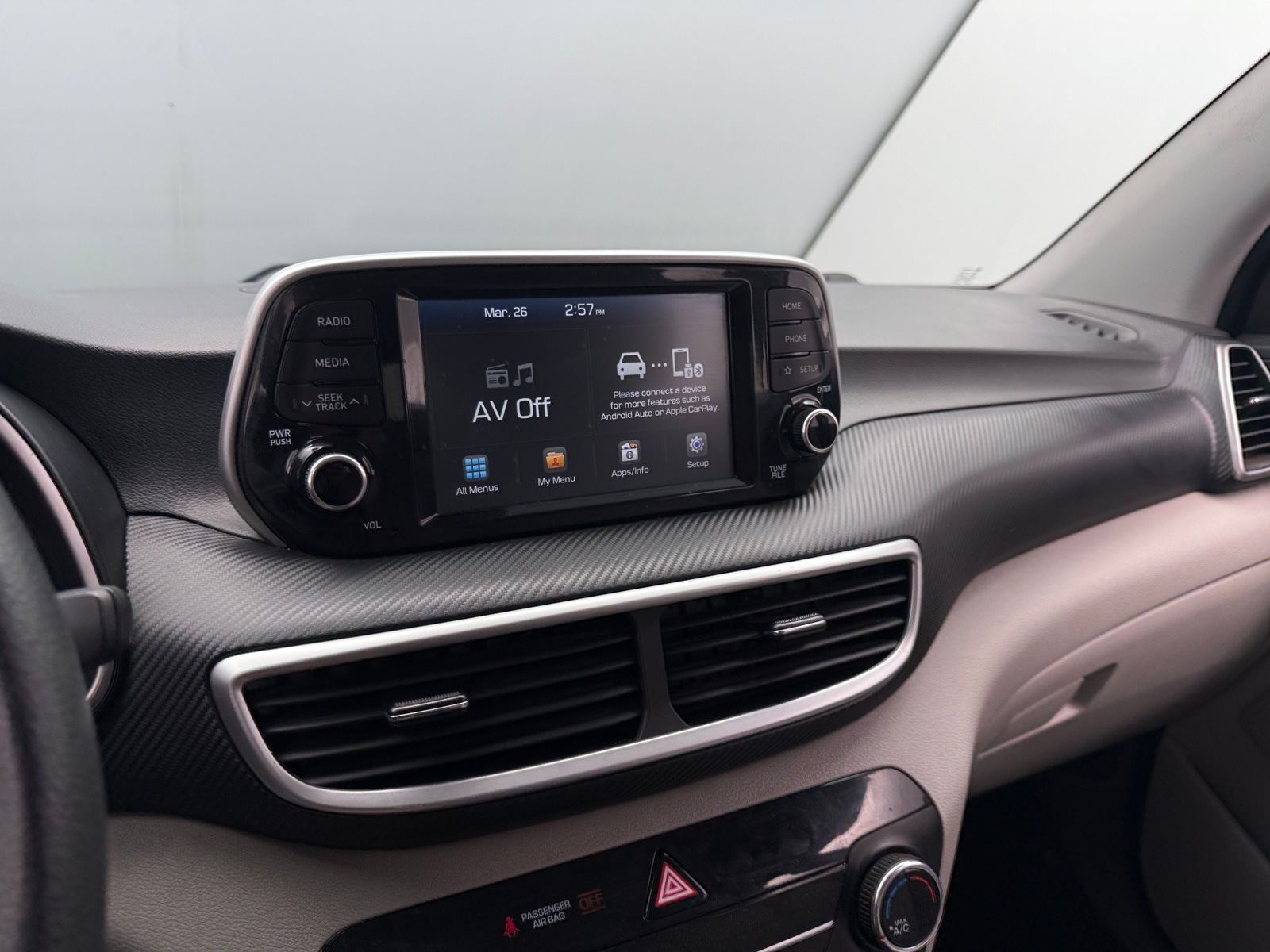 Thumbnail: 2019 Hyundai Tucson - 4